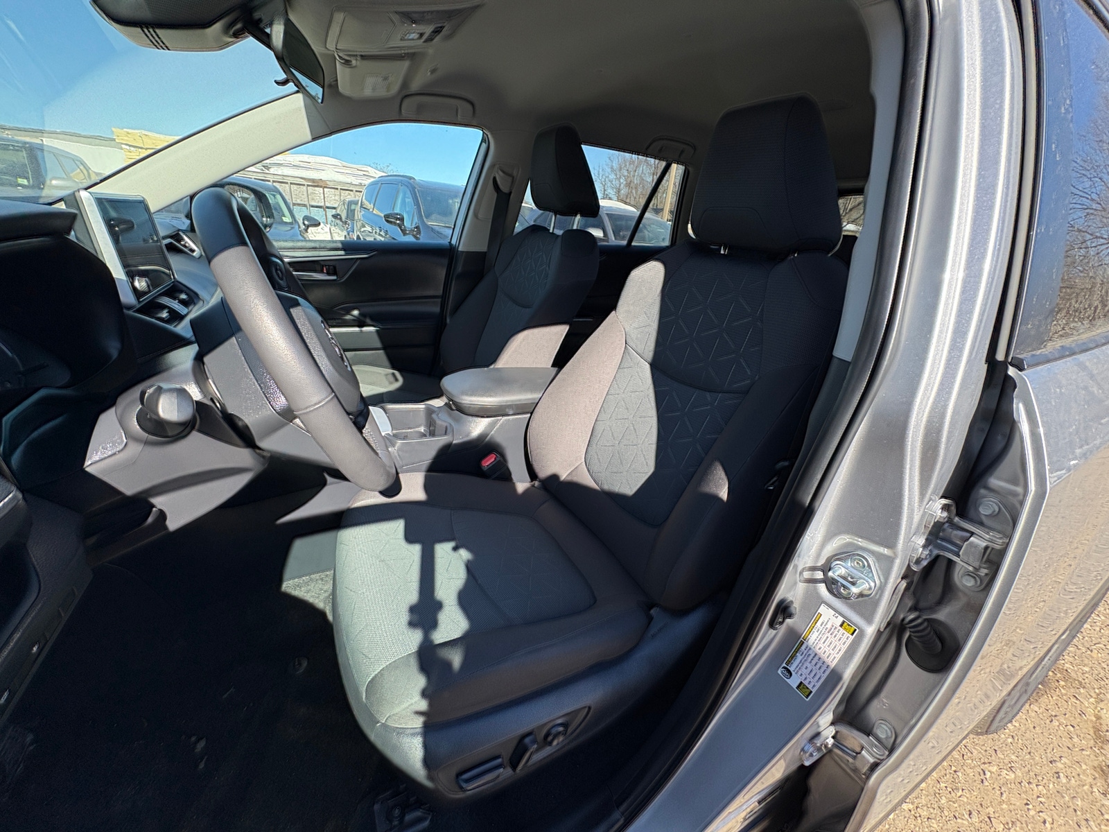 Thumbnail: 2025 Toyota RAV4 - 2