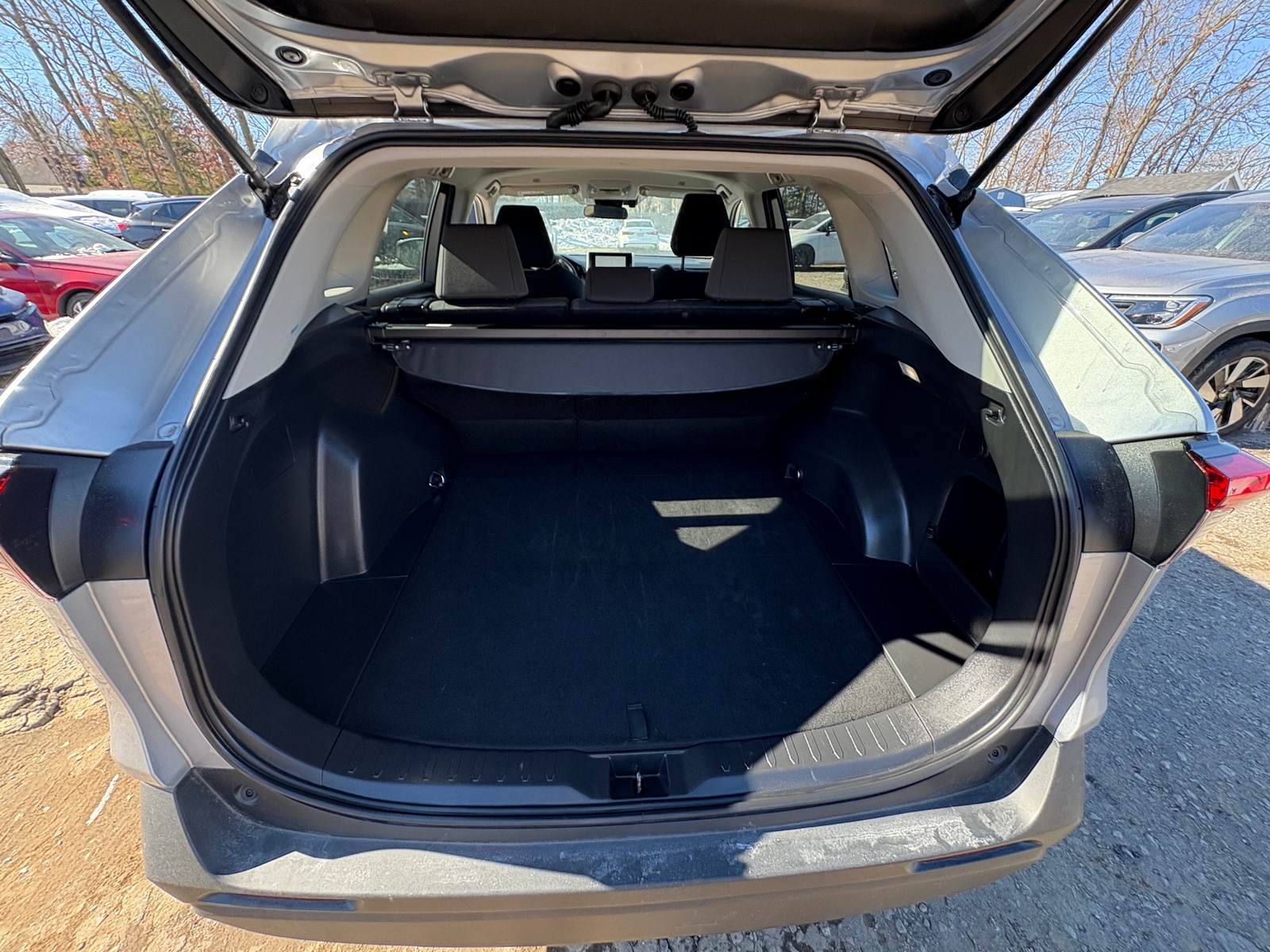 Thumbnail: 2025 Toyota RAV4 - 5