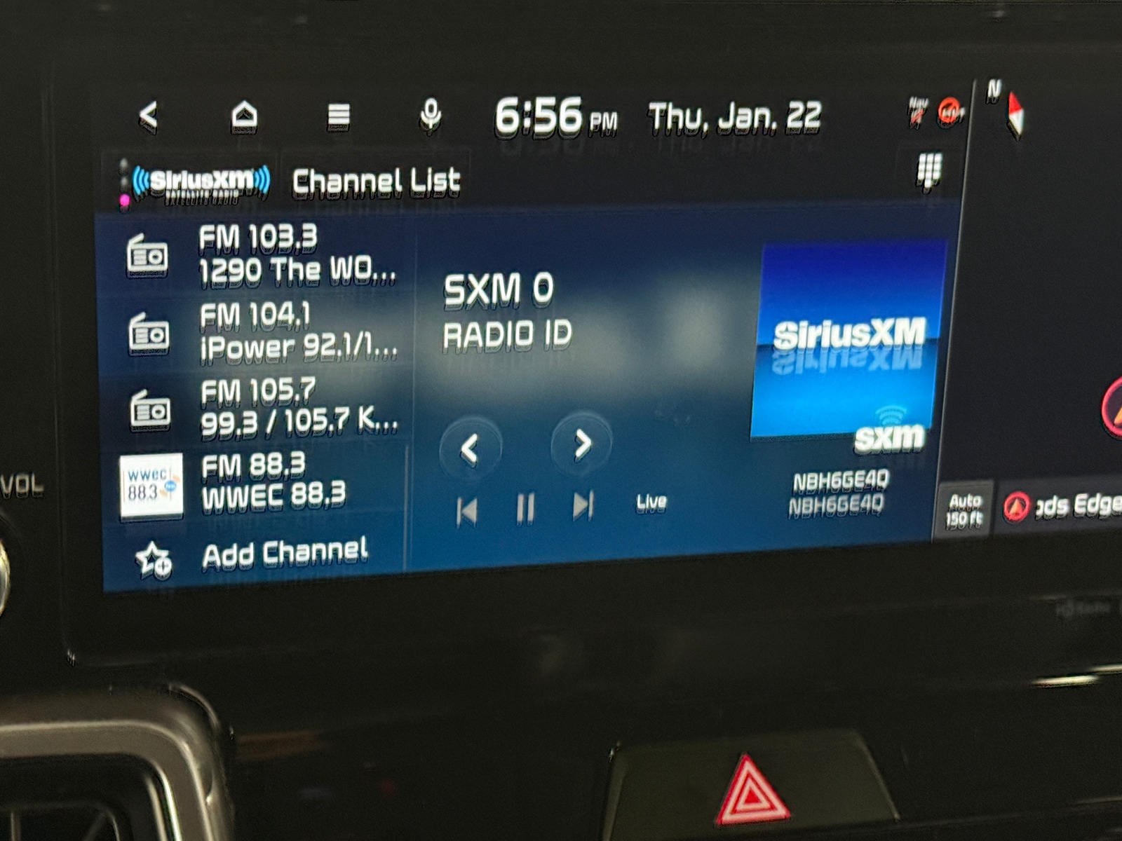 Thumbnail: 2023 Kia Sorento - 3