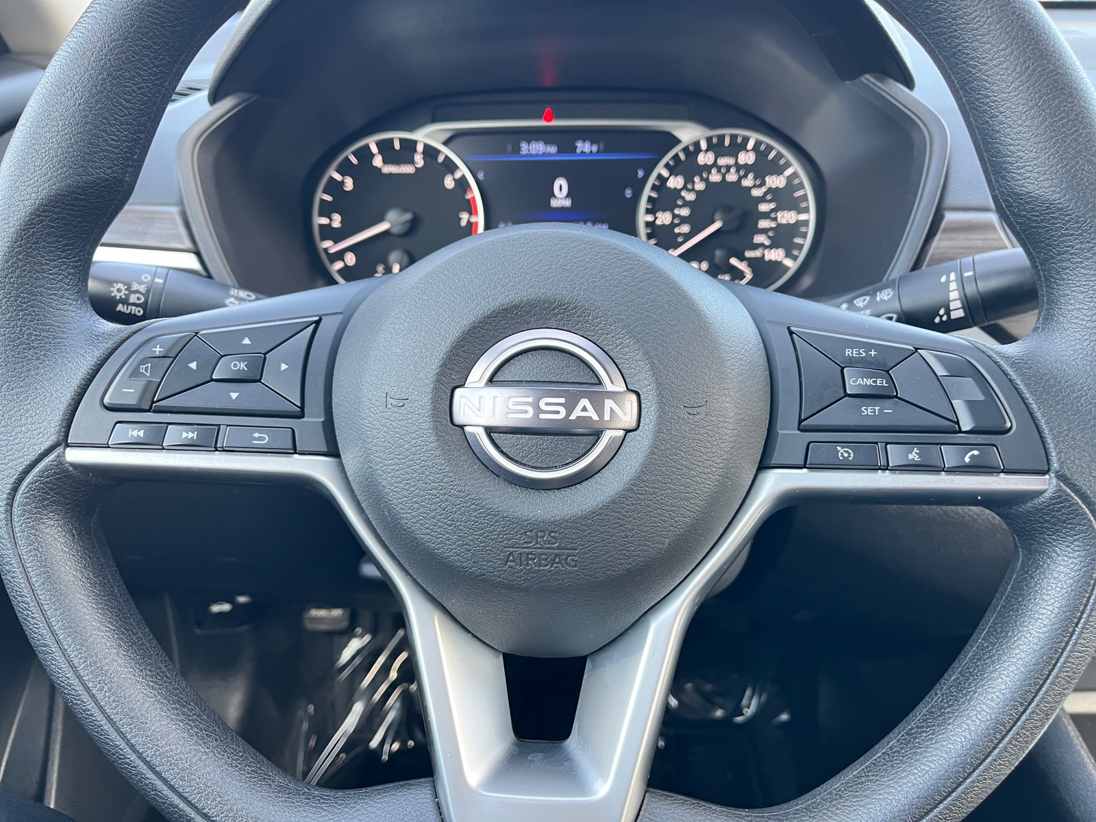 Thumbnail: 2025 Nissan Altima - 5