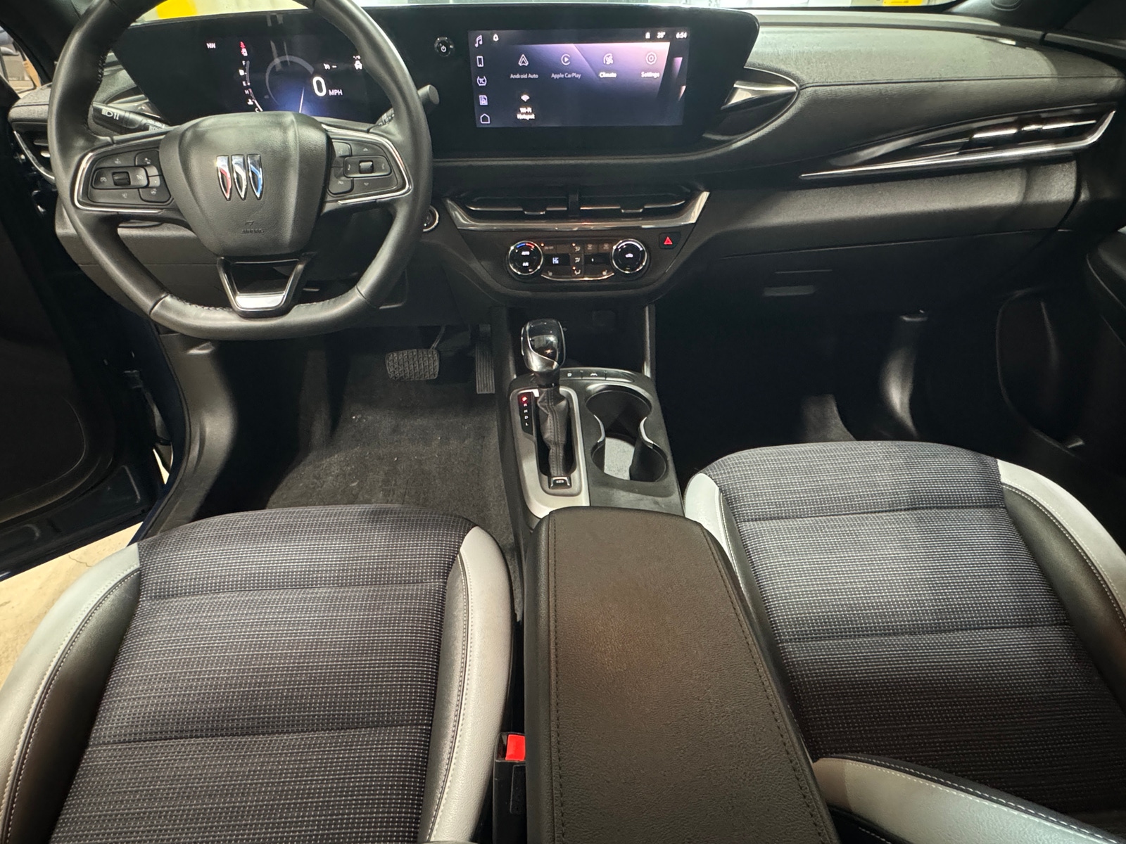 Thumbnail: 2024 Buick Envista - 3