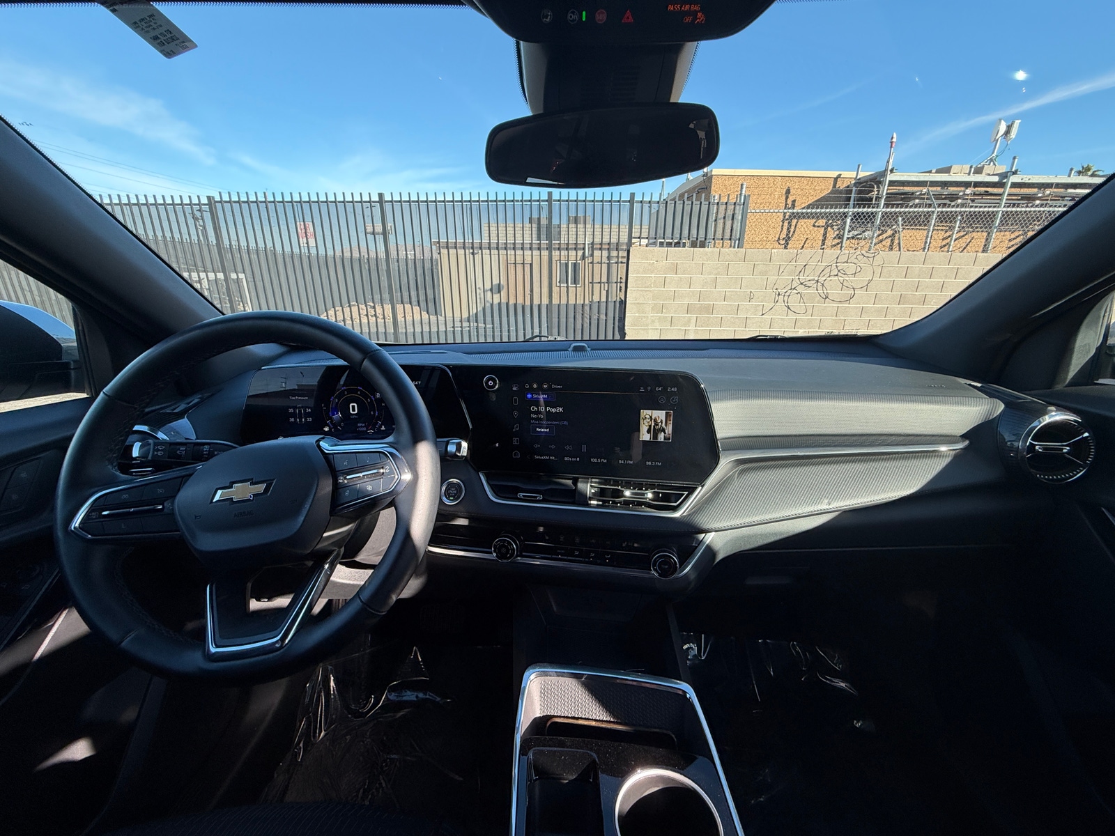 Thumbnail: 2025 Chevrolet Equinox - 3