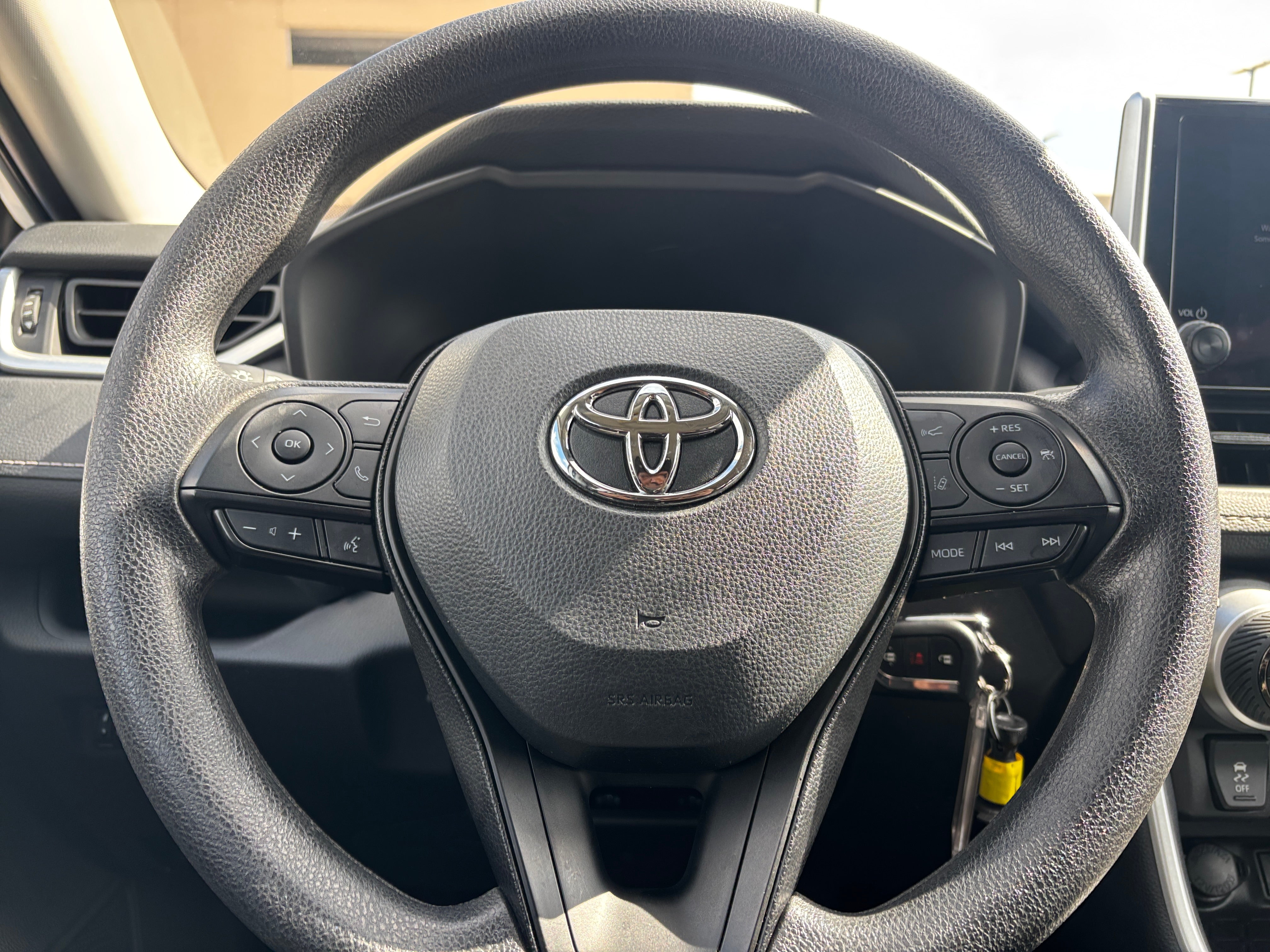 Thumbnail: 2025 Toyota RAV4 - 5