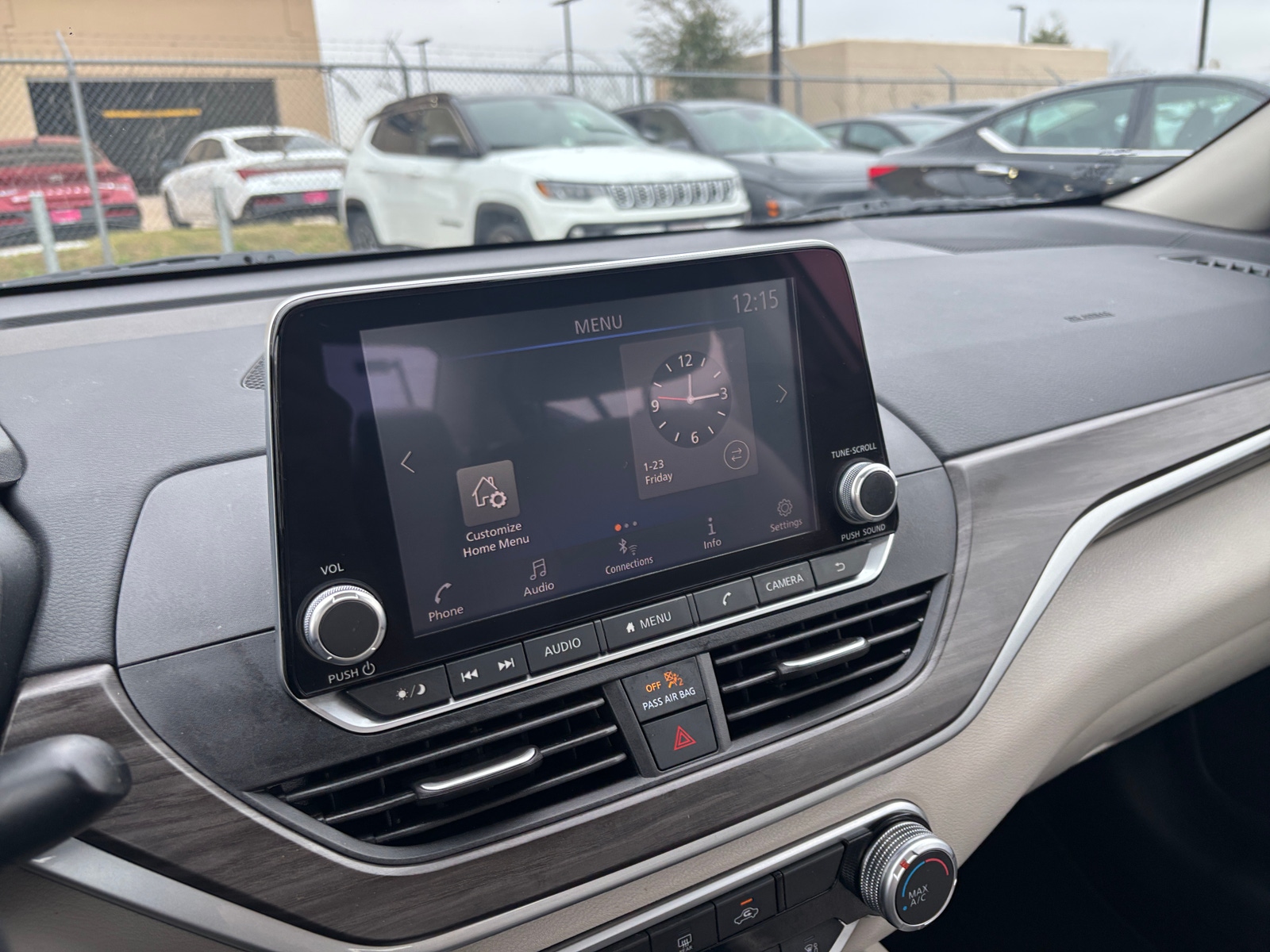 Thumbnail: 2025 Nissan Altima - 4