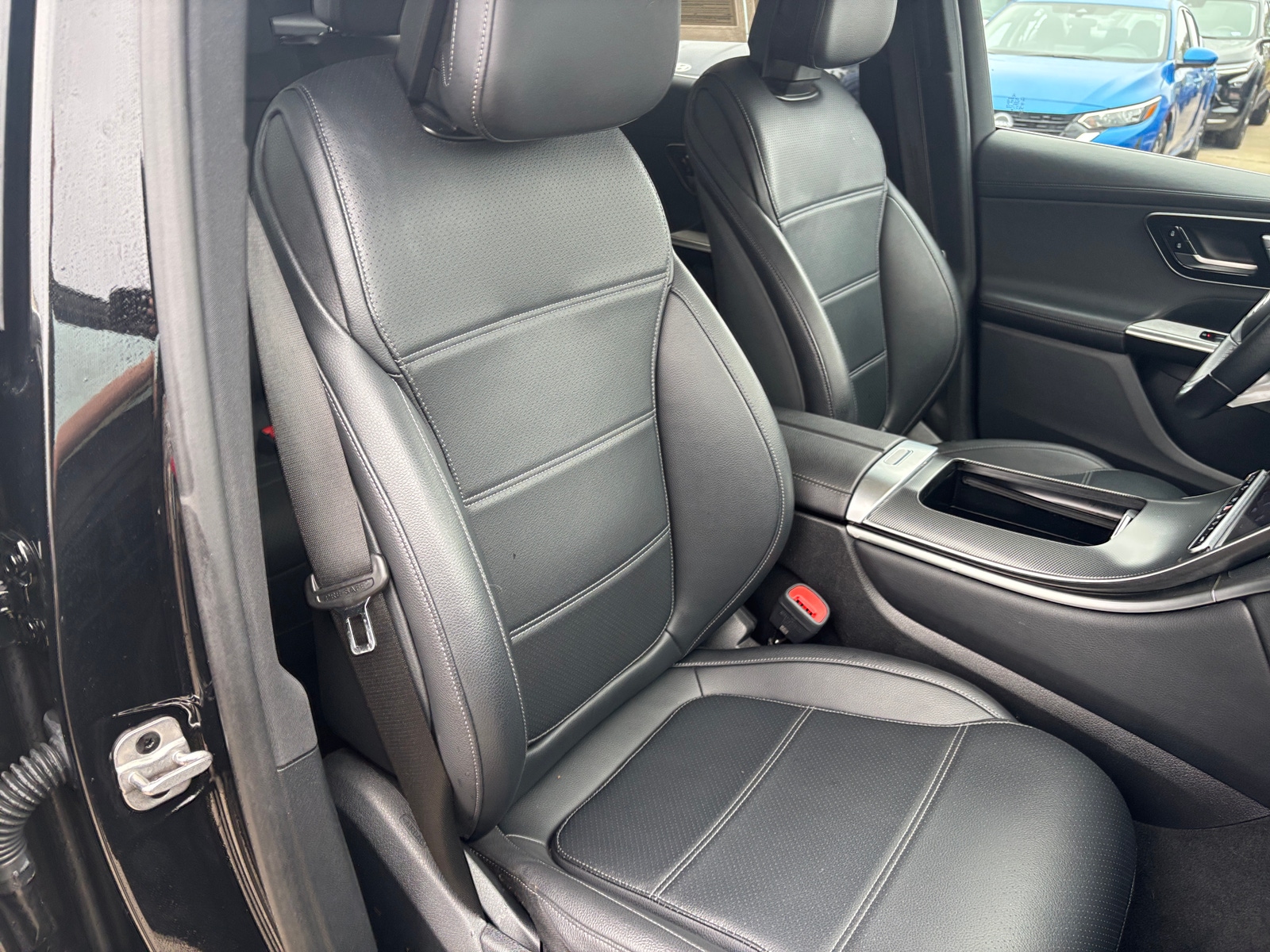 Thumbnail: 2024 Mercedes-Benz GLC - 2