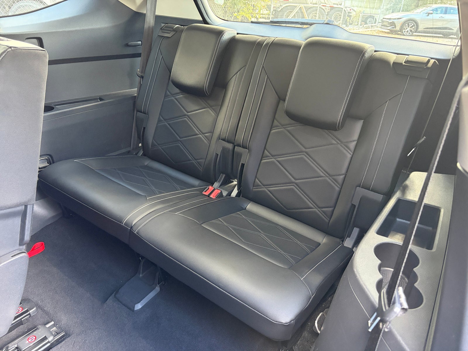 Thumbnail: 2025 Volkswagen Atlas - 4