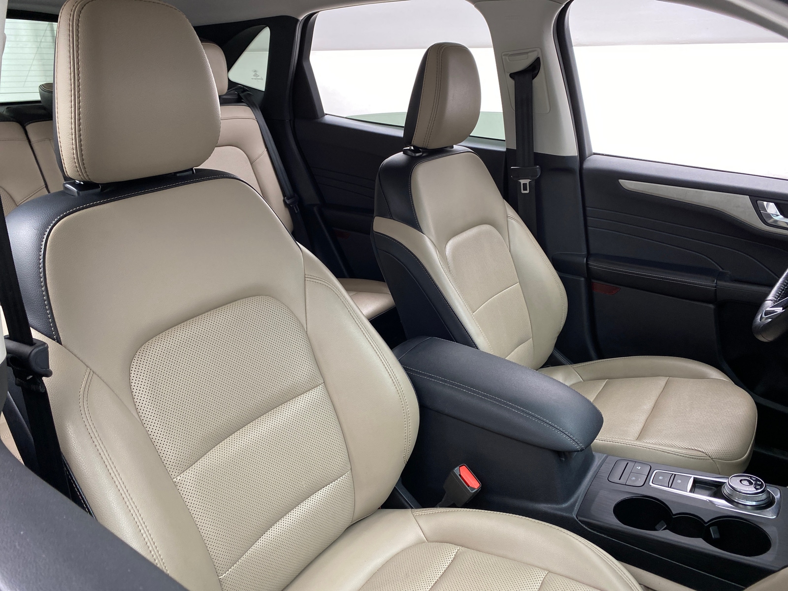 Thumbnail: 2021 Ford Escape - 2