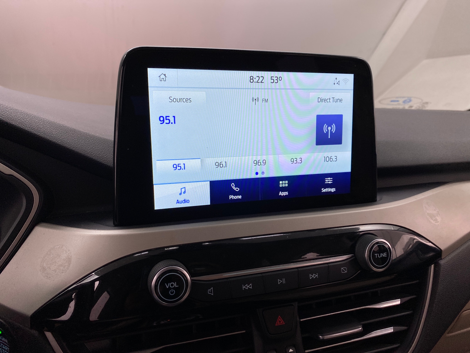 Thumbnail: 2021 Ford Escape - 4