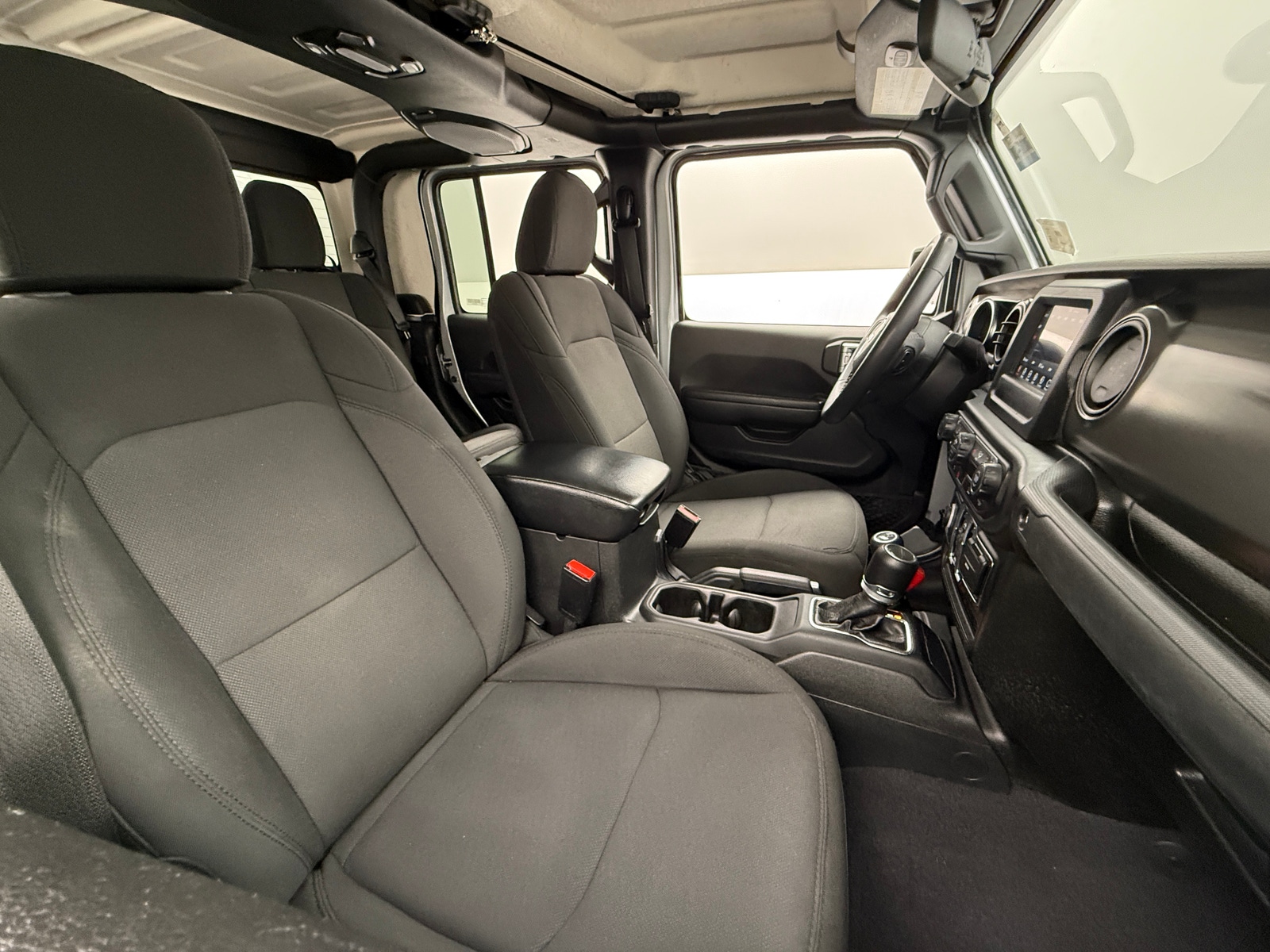 Thumbnail: 2023 Jeep Gladiator - 2