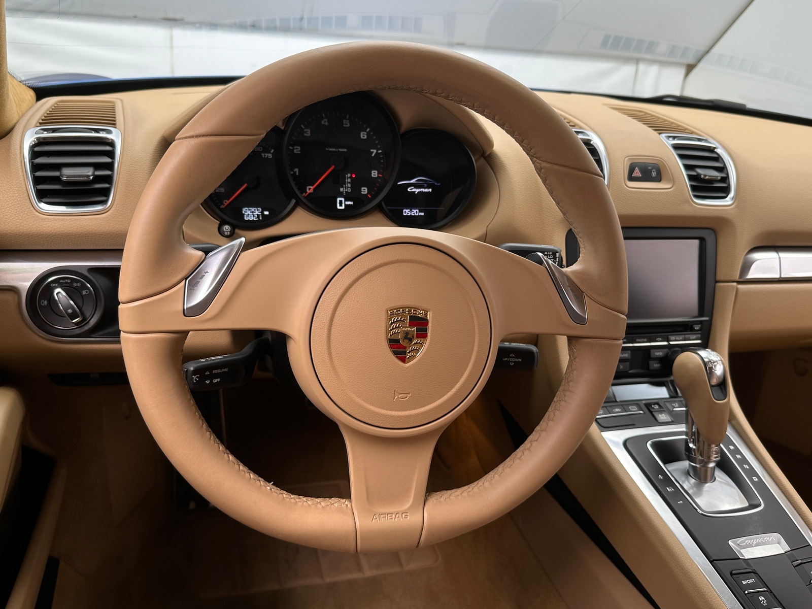 Thumbnail: 2014 Porsche Cayman - 3