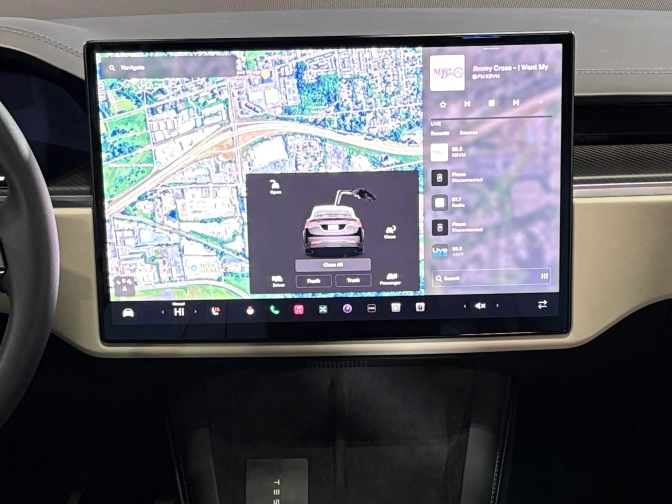 Thumbnail: 2024 Tesla Model X - 2