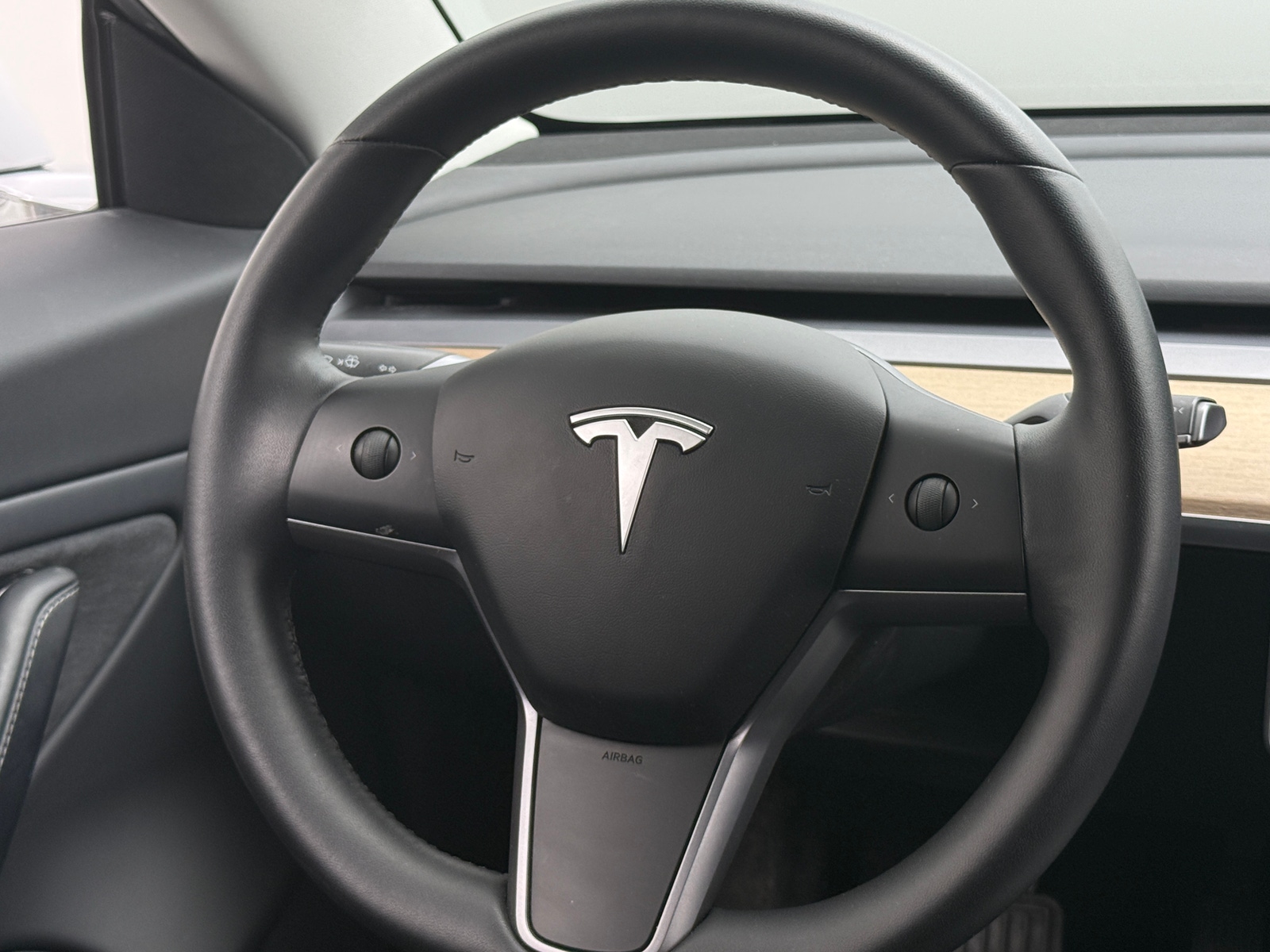 Thumbnail: 2020 Tesla Model 3 - 4