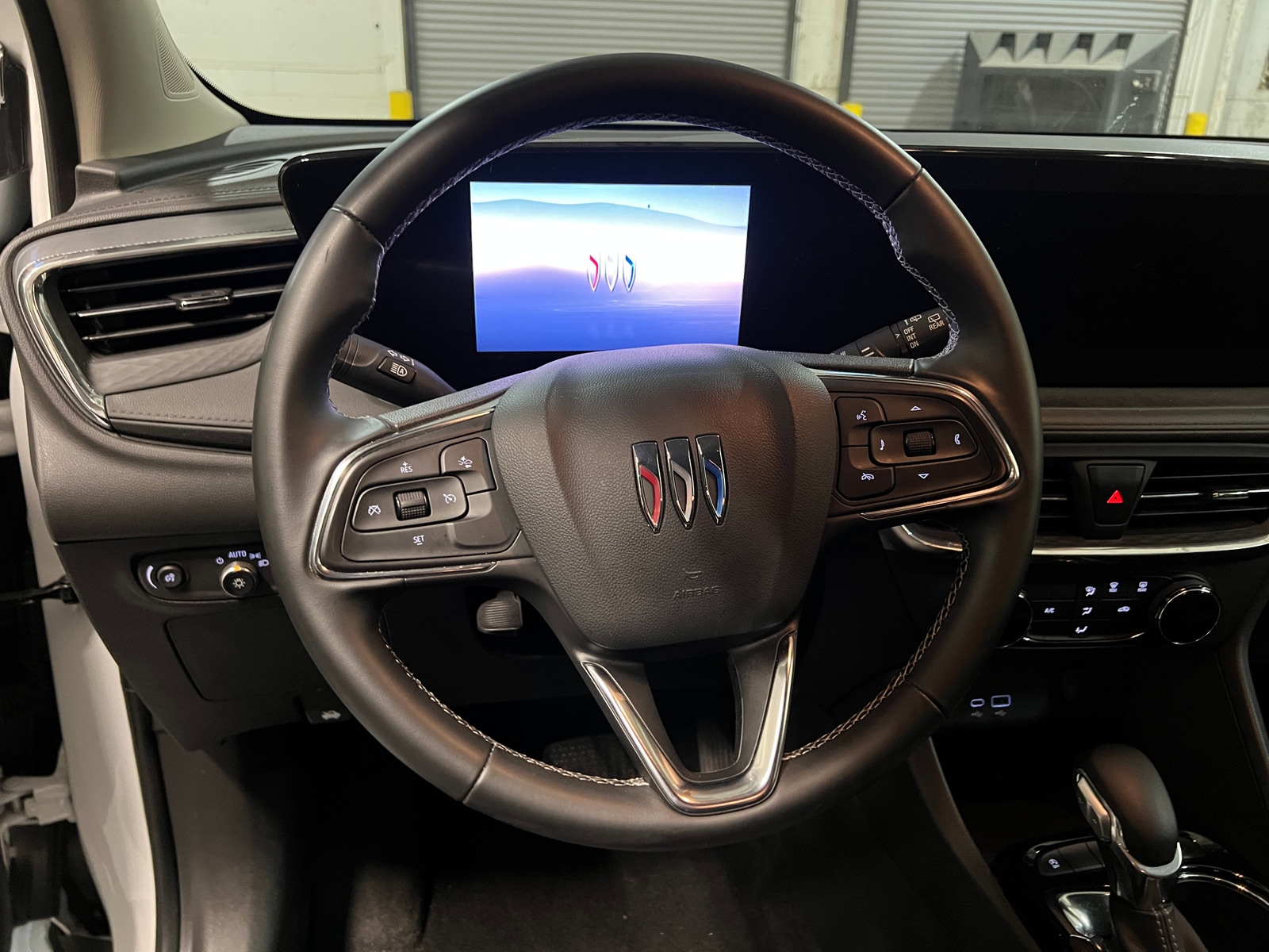 Thumbnail: 2025 Buick Encore GX - 5