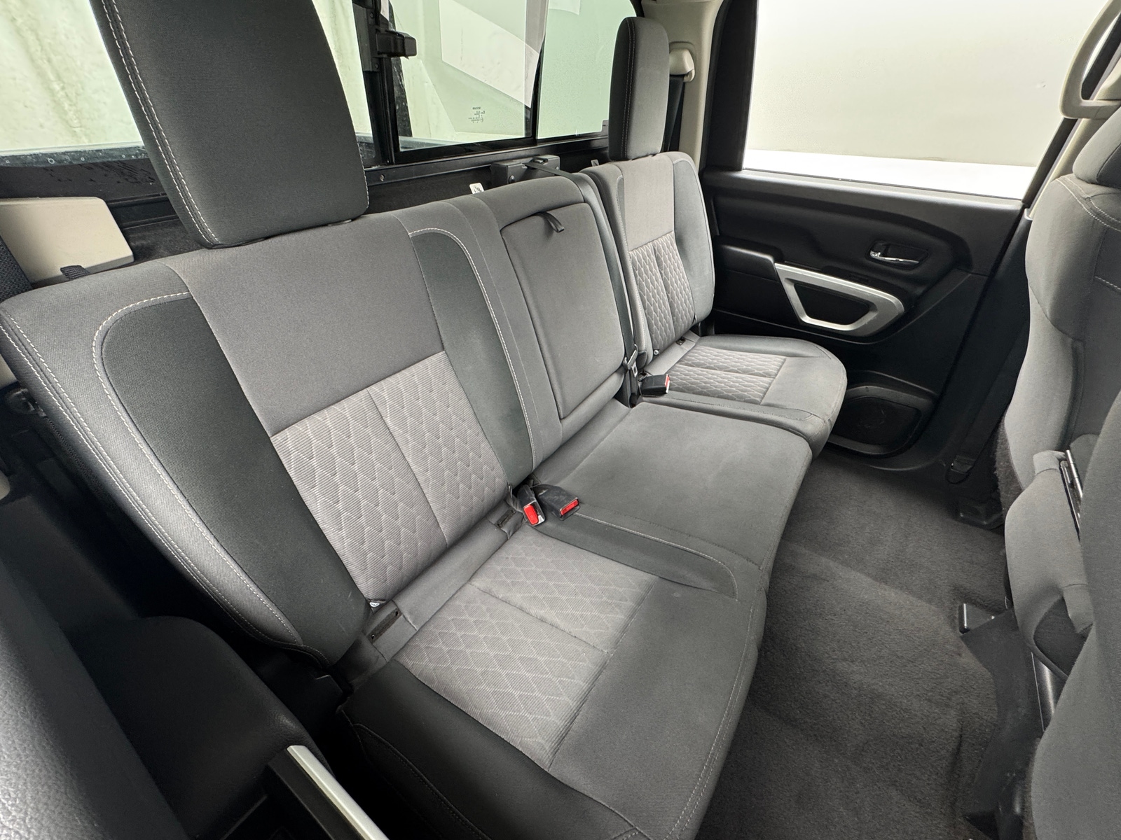 Thumbnail: 2022 Nissan Titan - 6