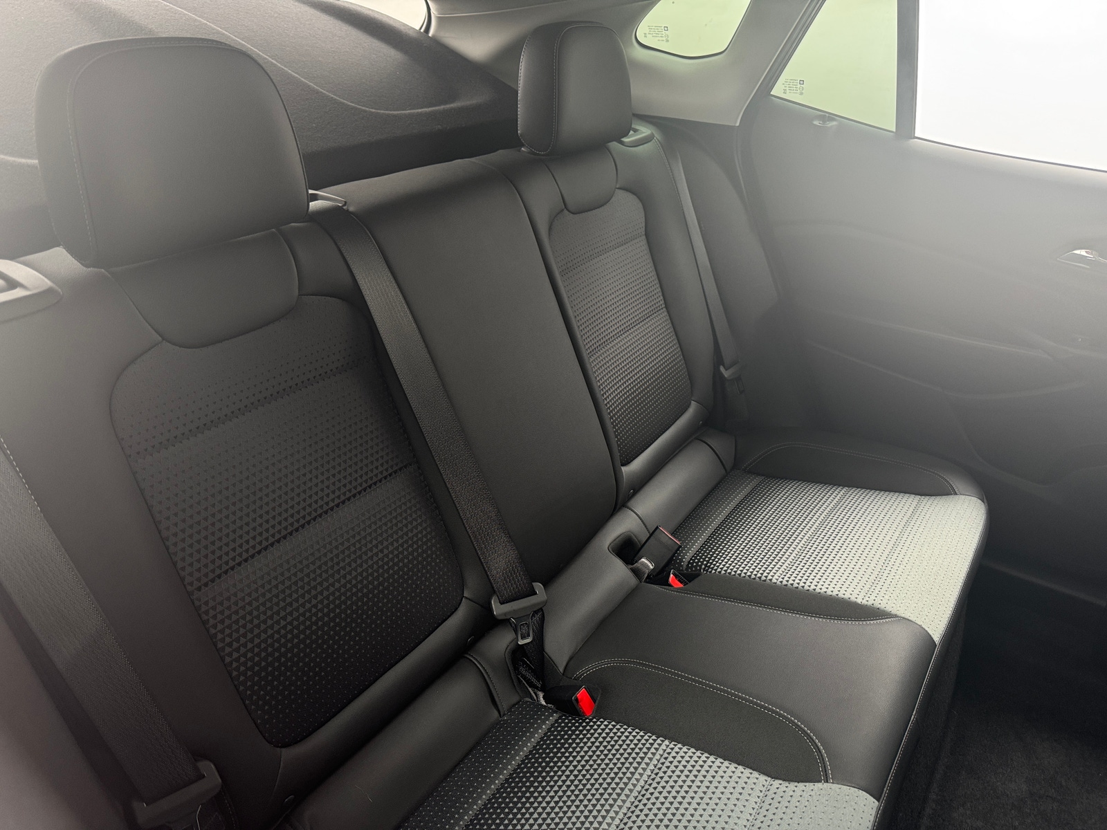 Thumbnail: 2025 Chevrolet Trax - 6