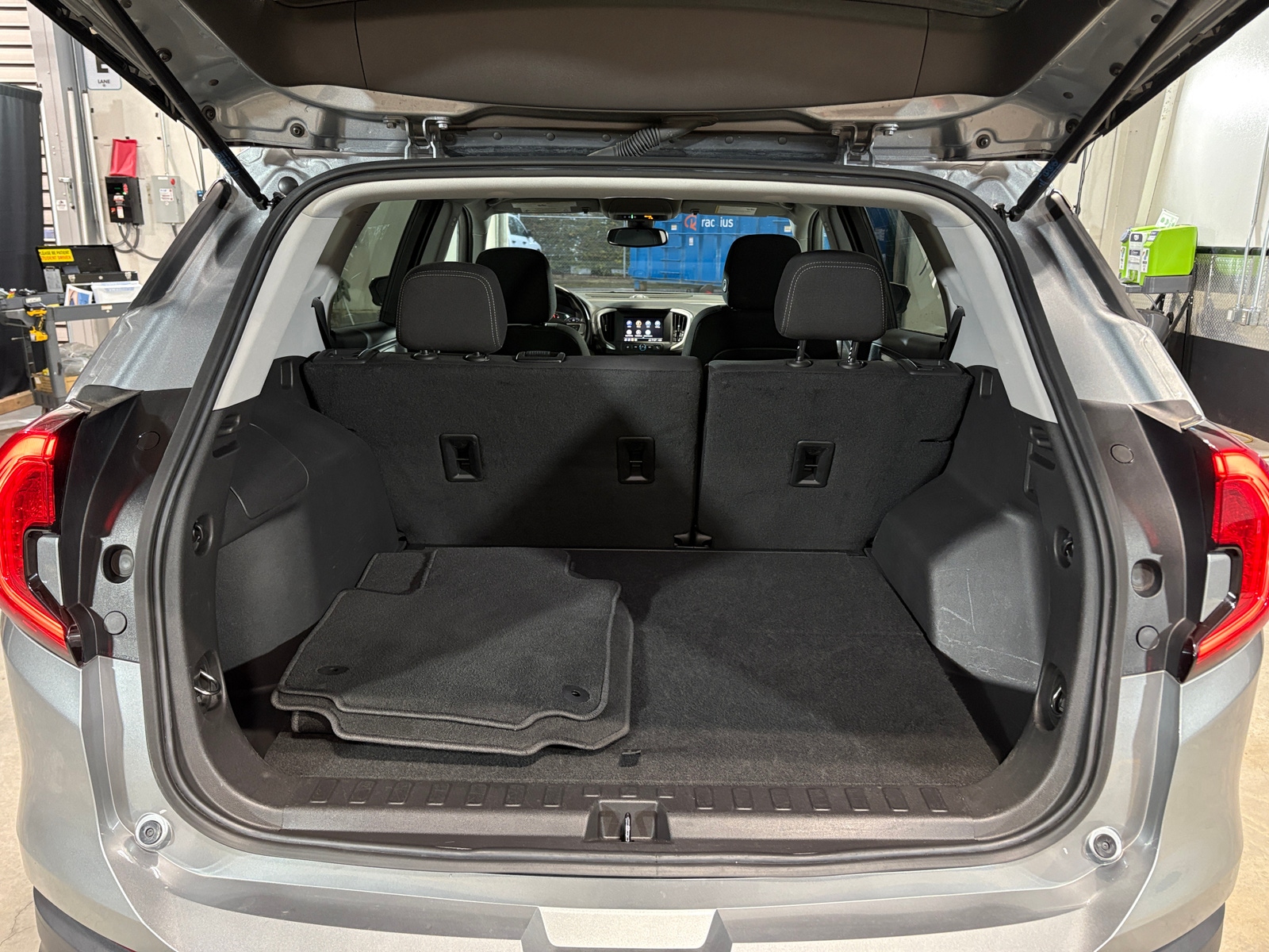 Thumbnail: 2024 GMC Terrain - 7