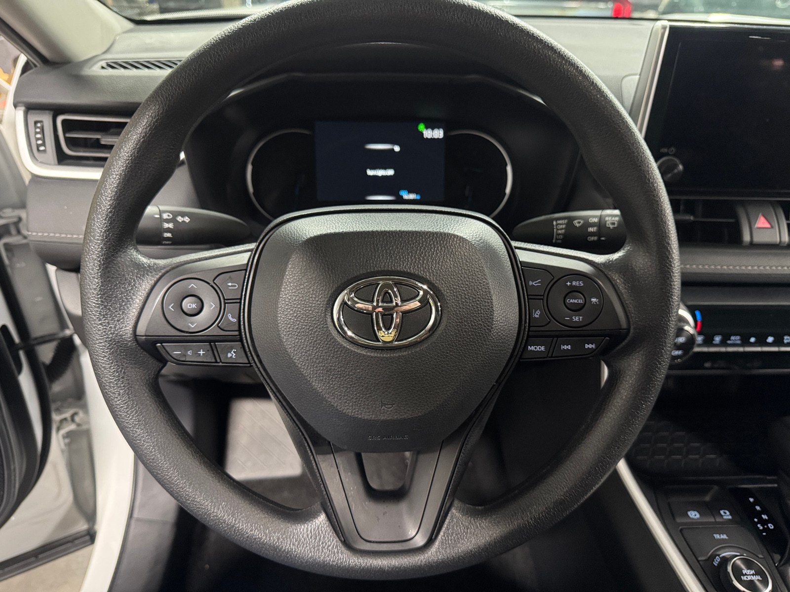 Thumbnail: 2025 Toyota RAV4 - 5