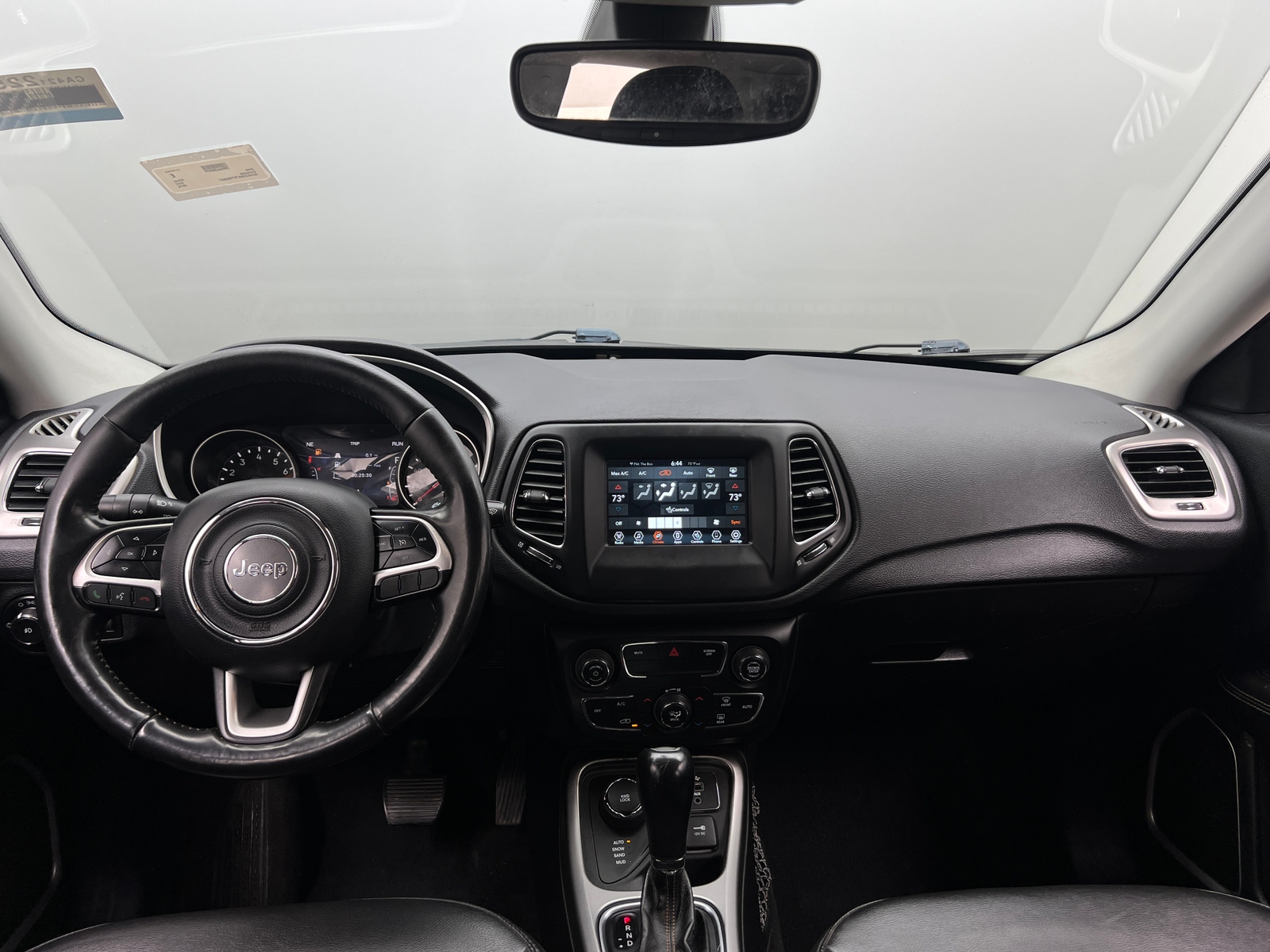 Thumbnail: 2019 Jeep Compass - 3