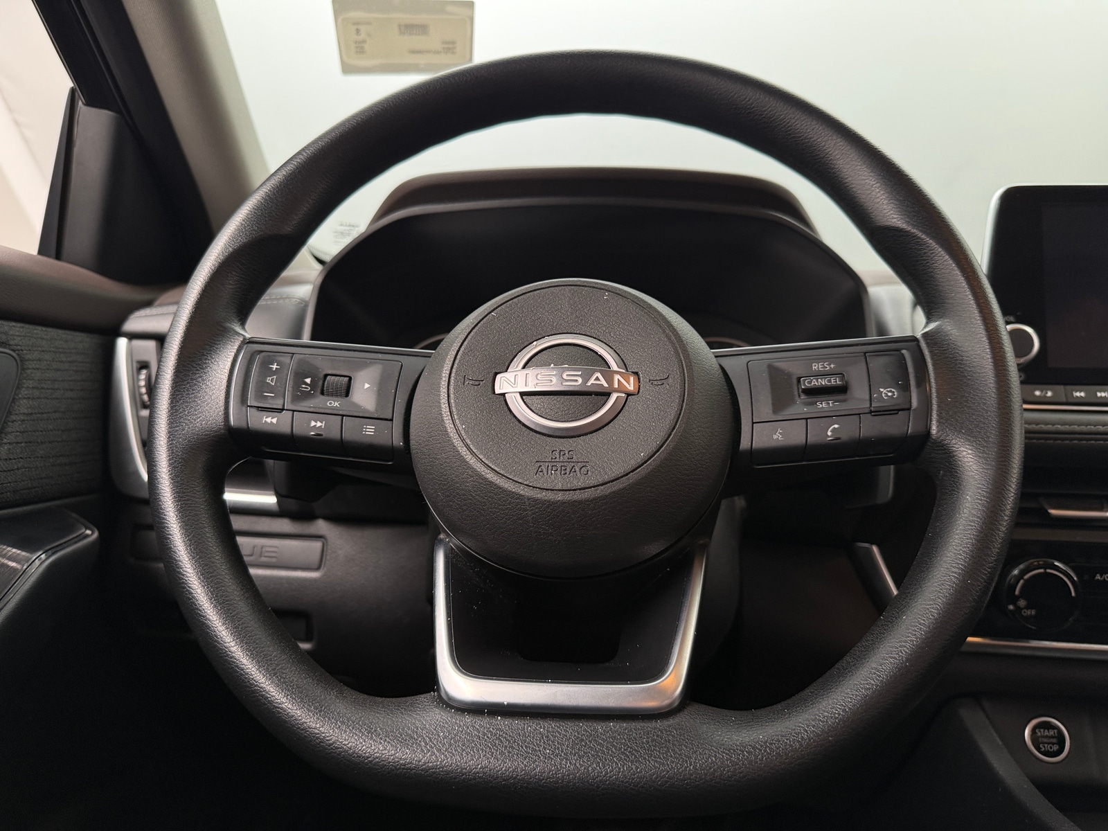 Thumbnail: 2023 Nissan Rogue - 5