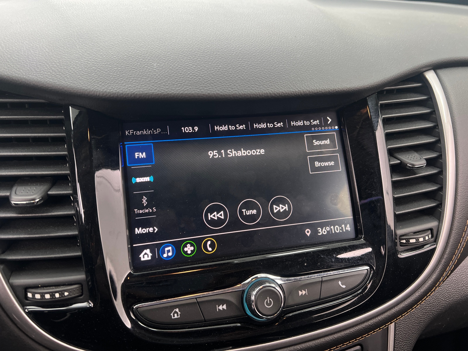 Thumbnail: 2020 Chevrolet Trax - 4