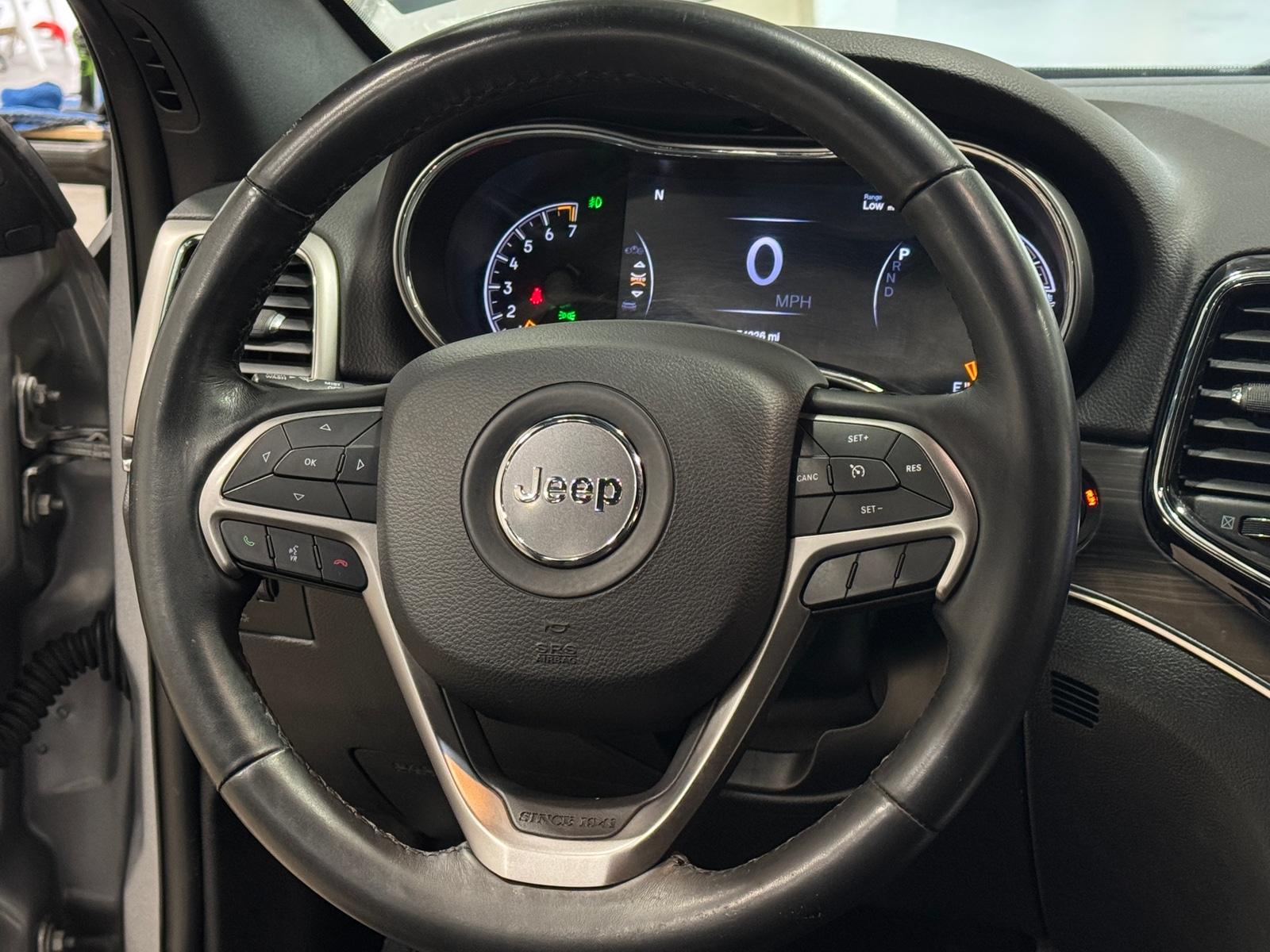 Thumbnail: 2019 Jeep Grand Cherokee - 4