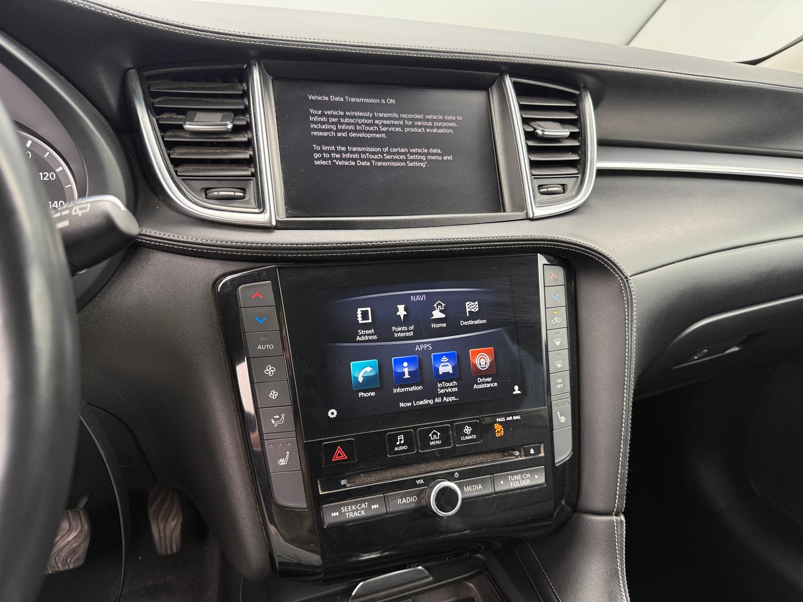 Thumbnail: 2019 INFINITI QX50 - 3