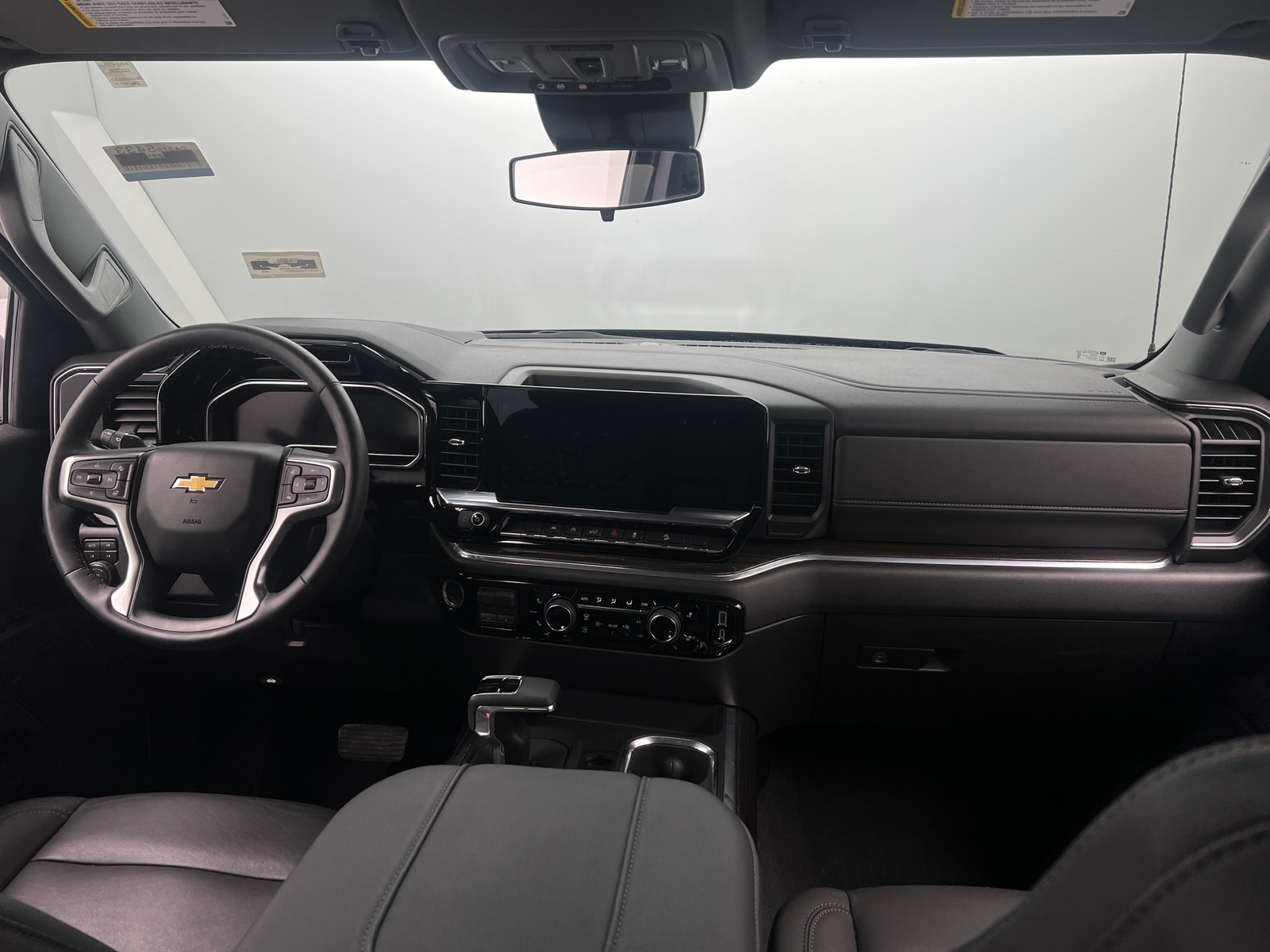 Thumbnail: 2024 Chevrolet Silverado 1500 - 3