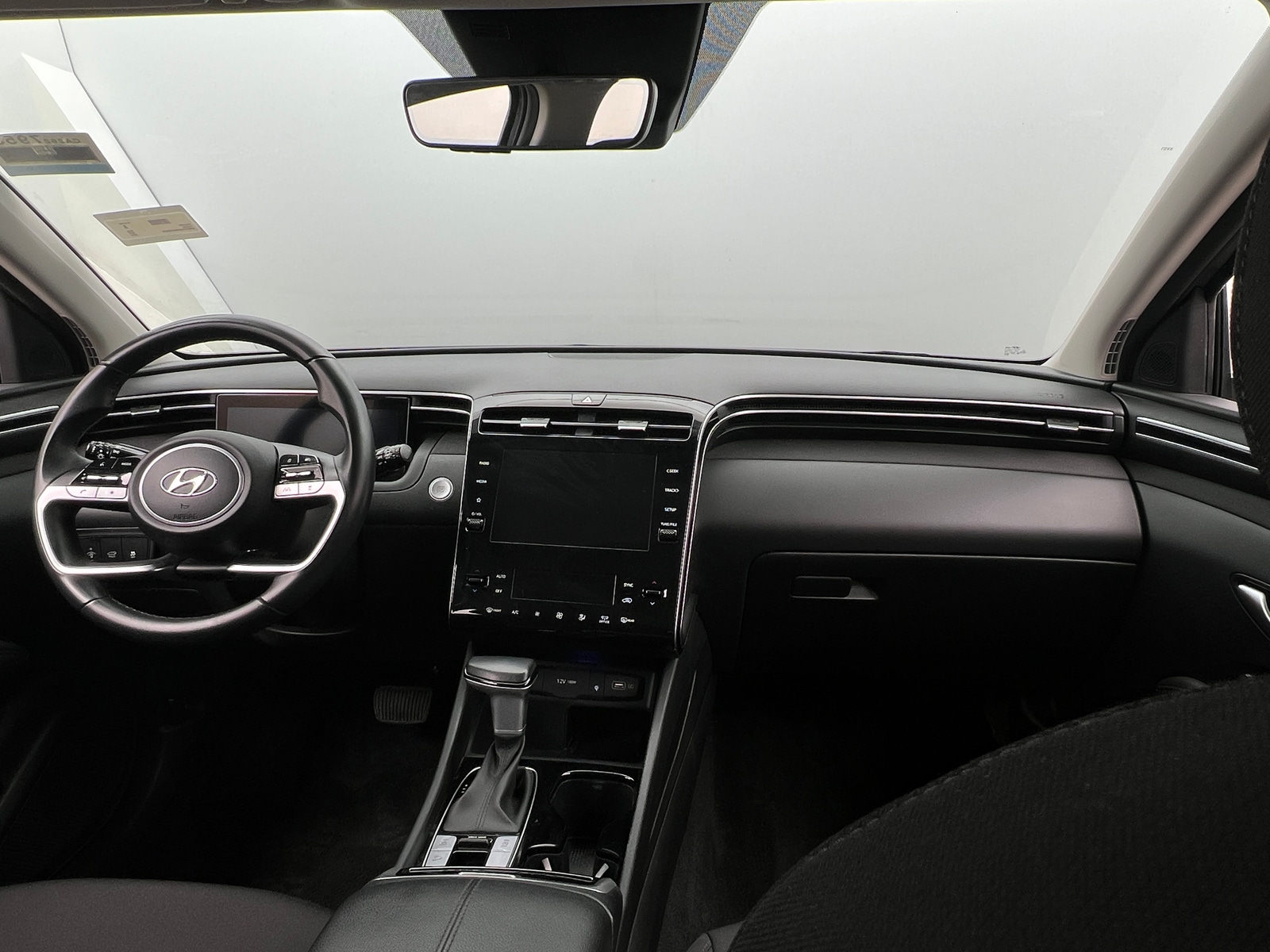 Thumbnail: 2022 Hyundai Tucson - 3