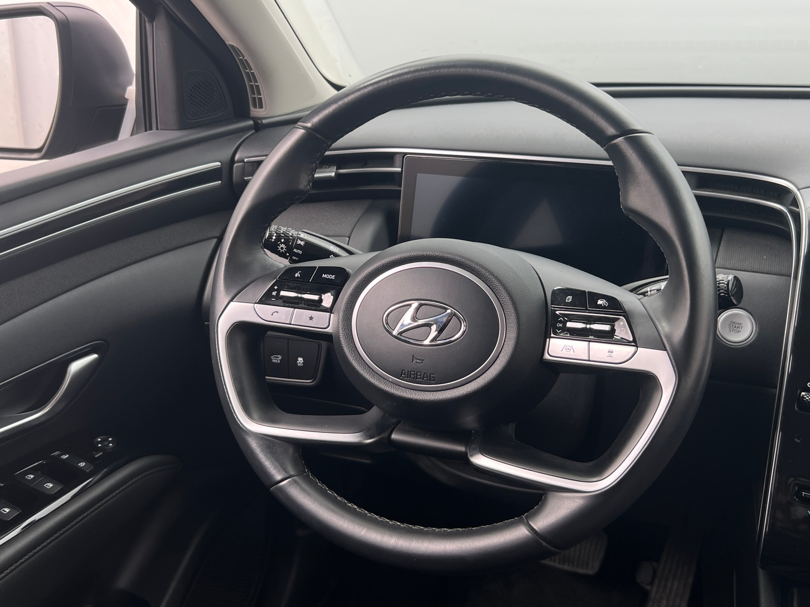 Thumbnail: 2022 Hyundai Tucson - 5