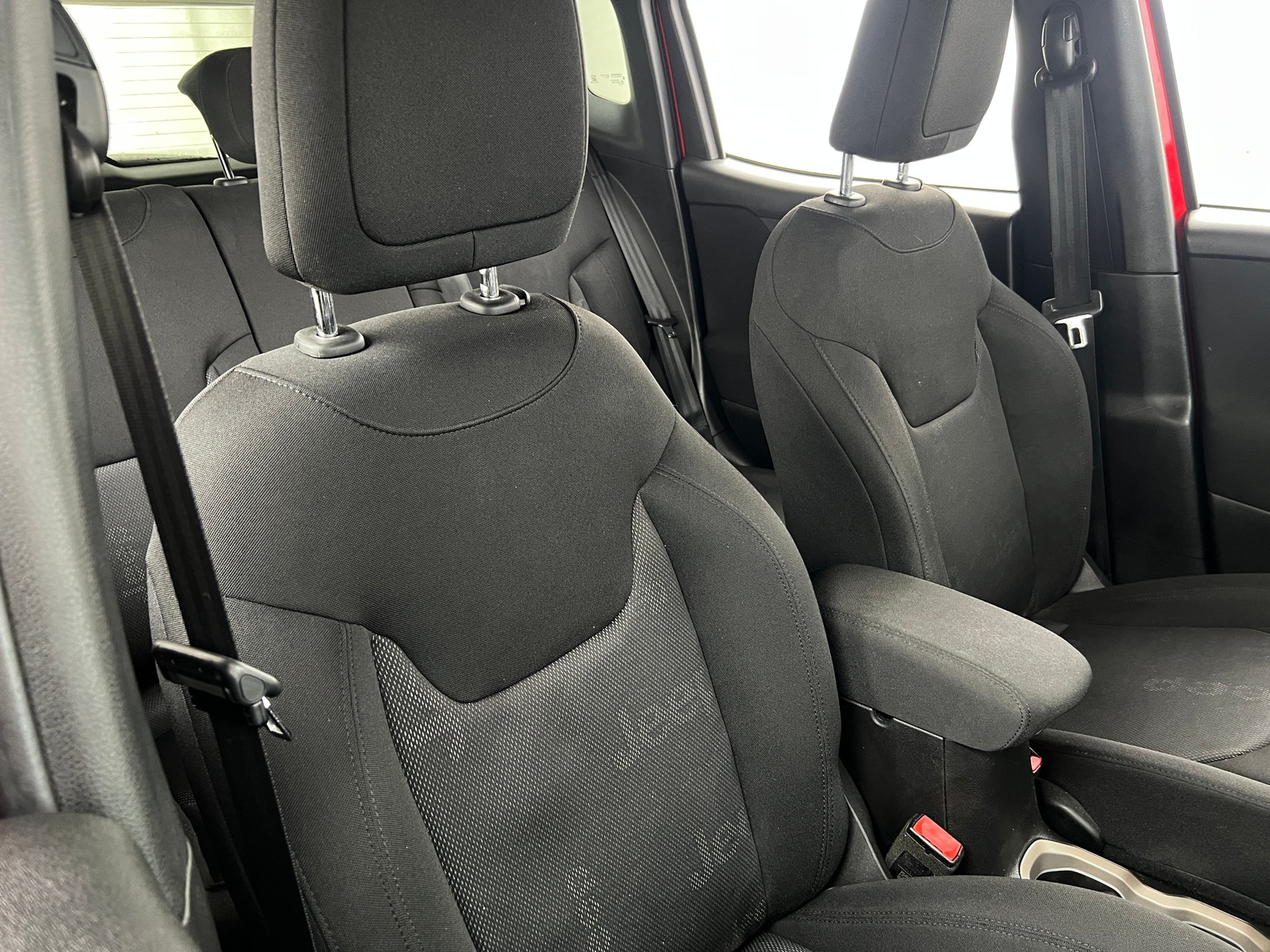 Thumbnail: 2017 Jeep Renegade - 2