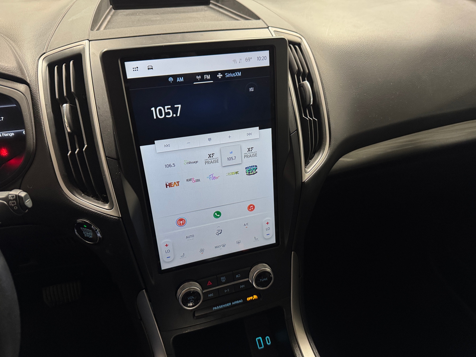 Thumbnail: 2024 Ford Edge - 3