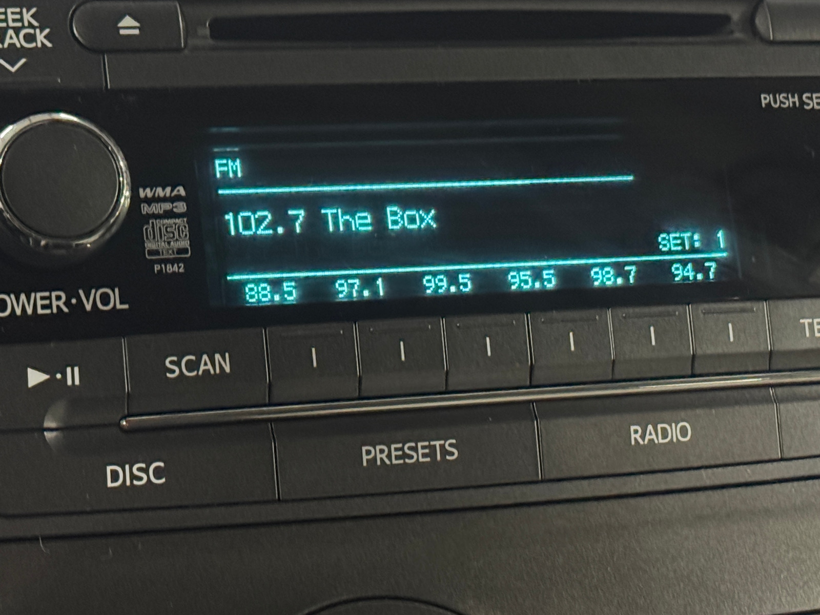 Thumbnail: 2012 Toyota Sienna - 3