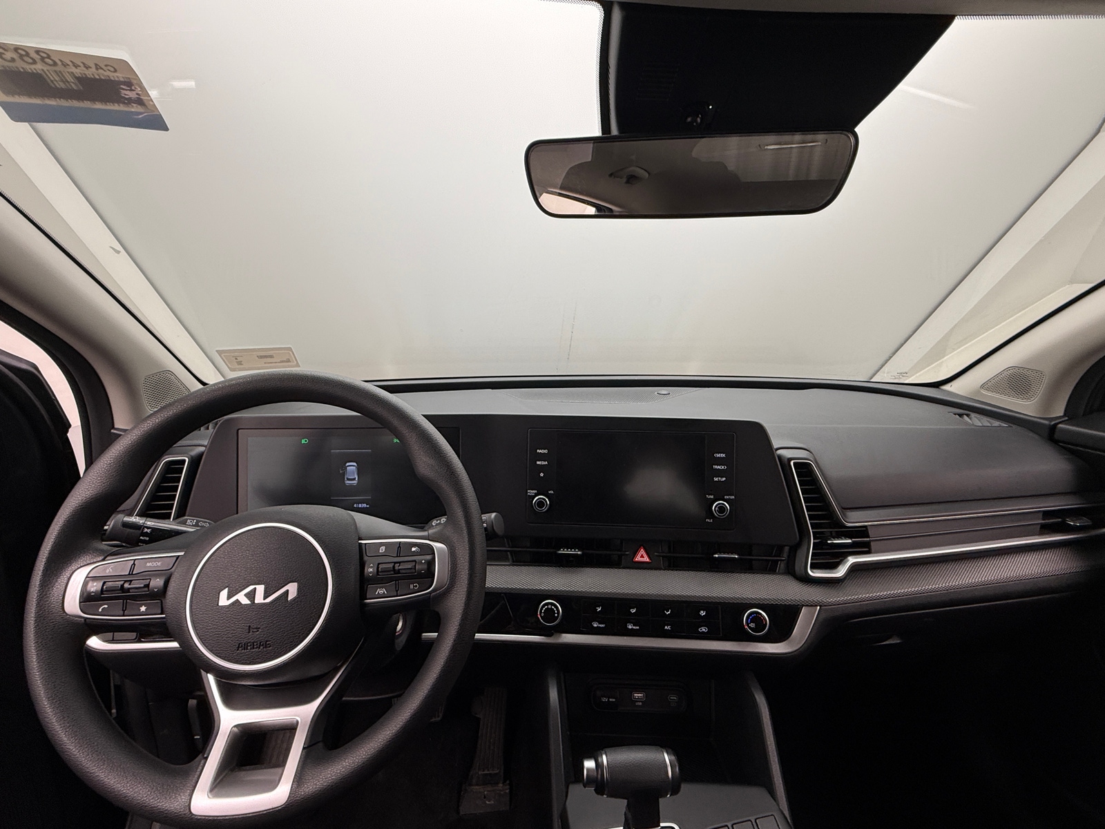 Thumbnail: 2024 Kia Sportage - 3