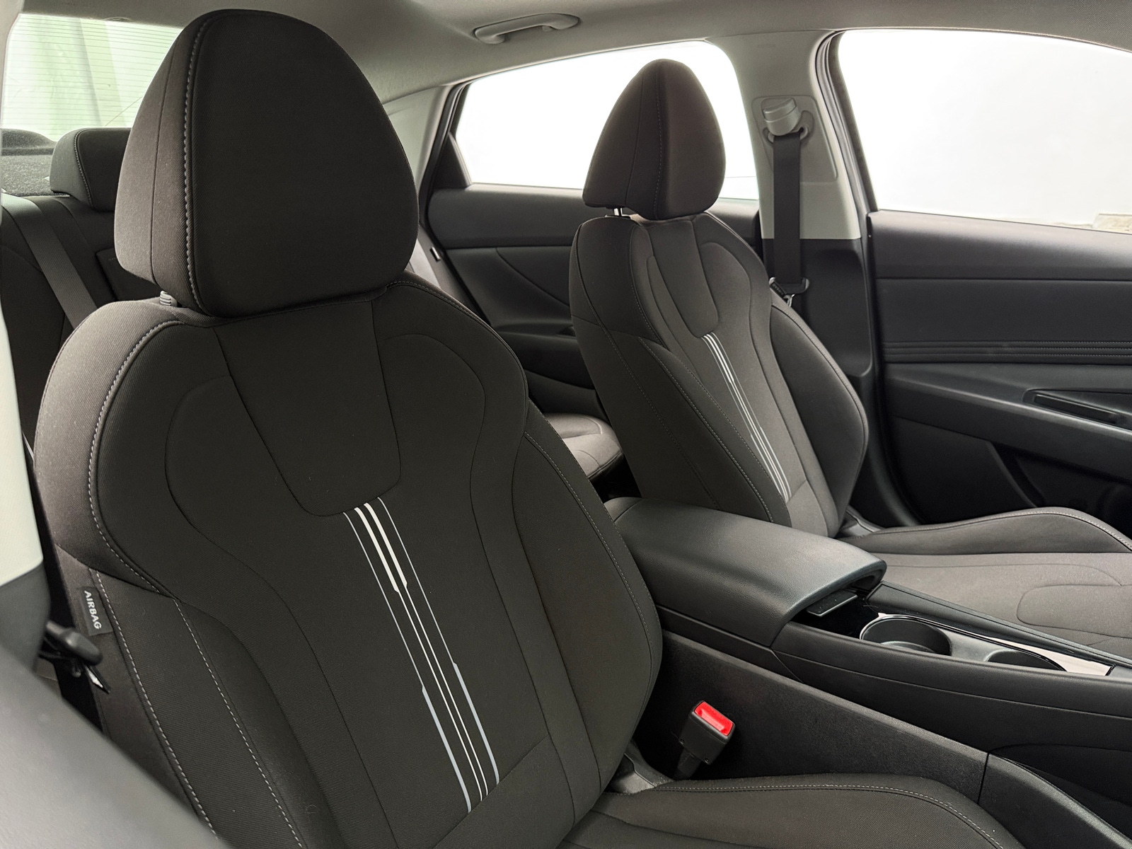 Thumbnail: 2024 Hyundai Elantra - 2