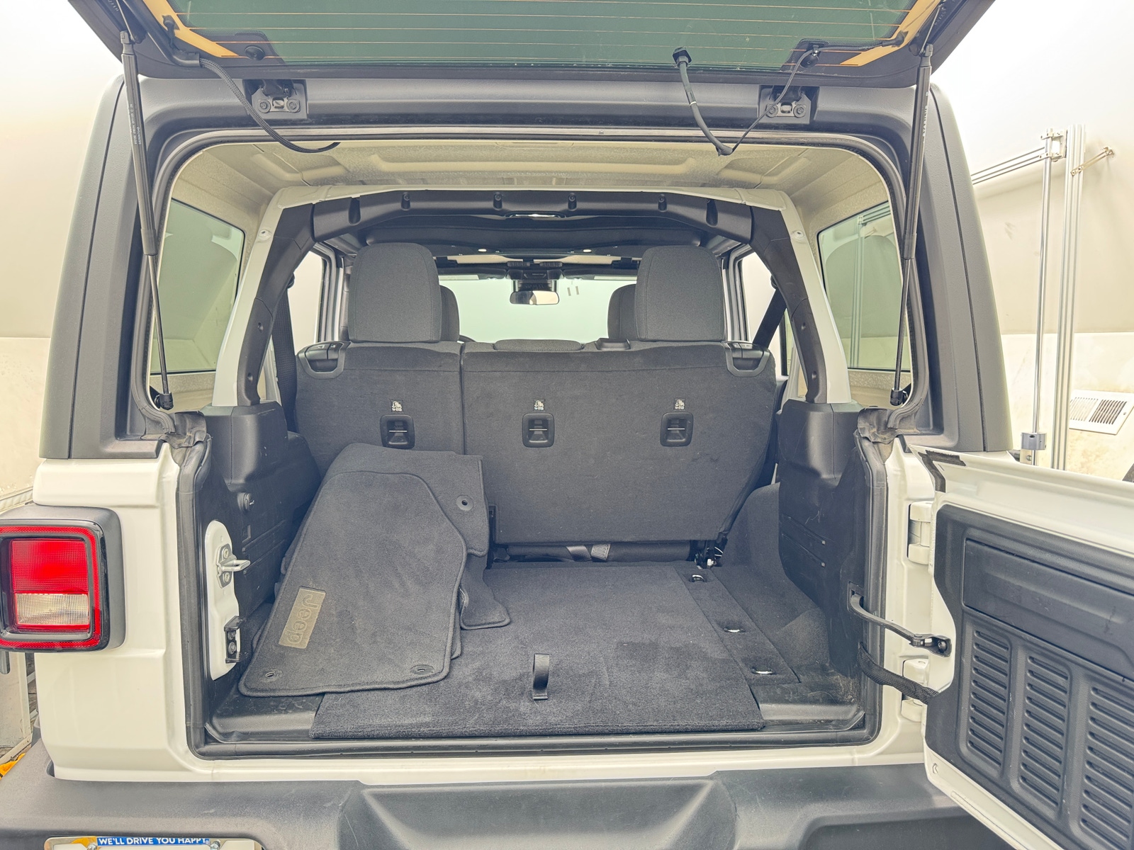 Thumbnail: 2025 Jeep Wrangler - 7