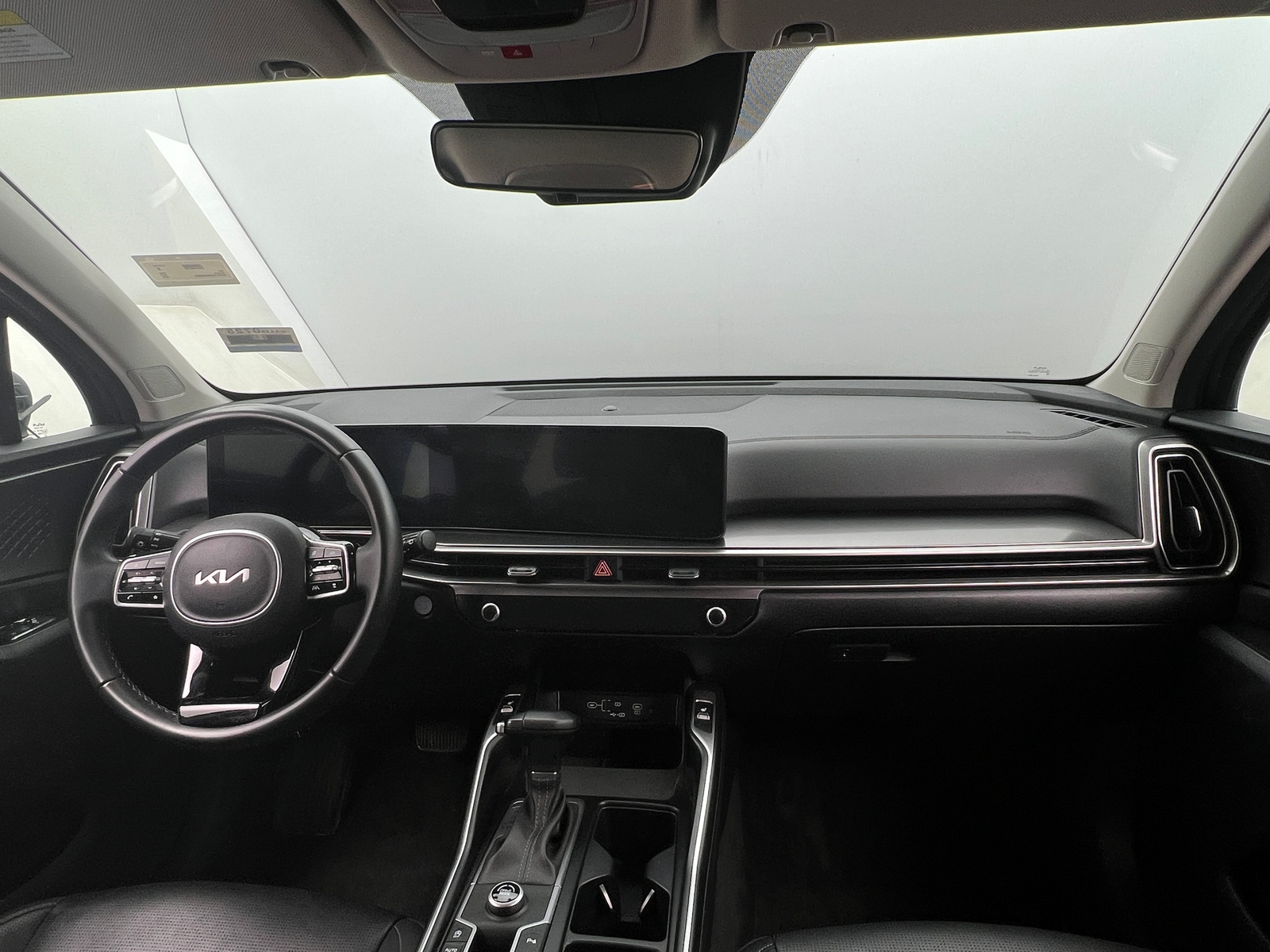 Thumbnail: 2024 Kia Sorento - 2