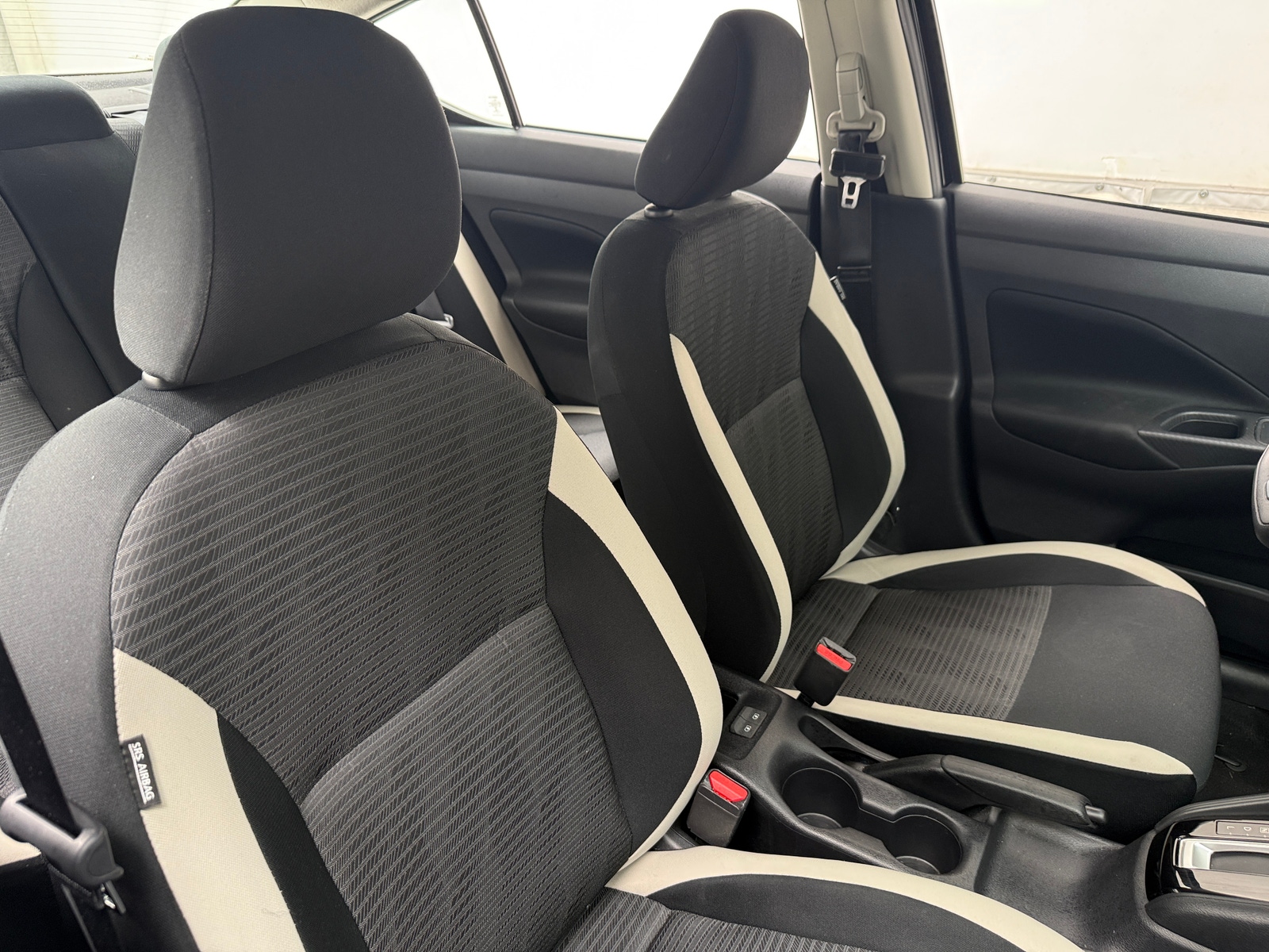 Thumbnail: 2022 Nissan Versa - 2