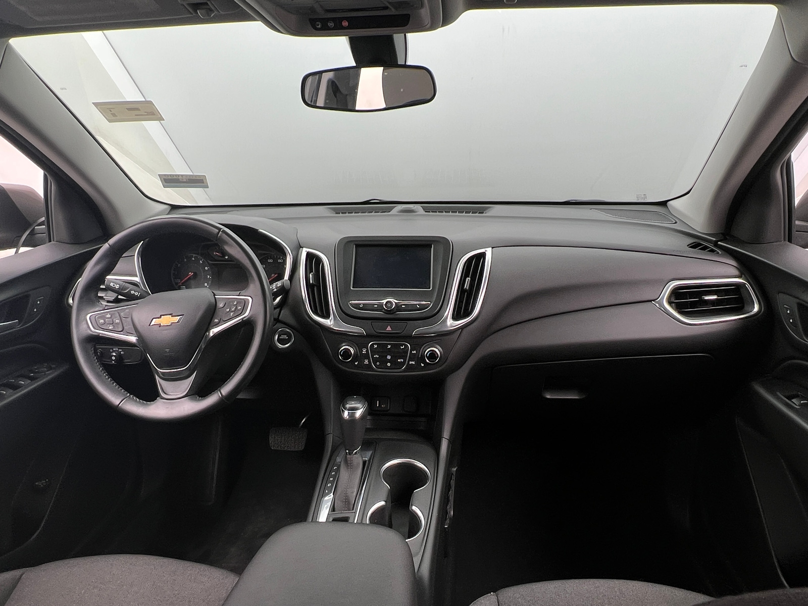 Thumbnail: 2018 Chevrolet Equinox - 3