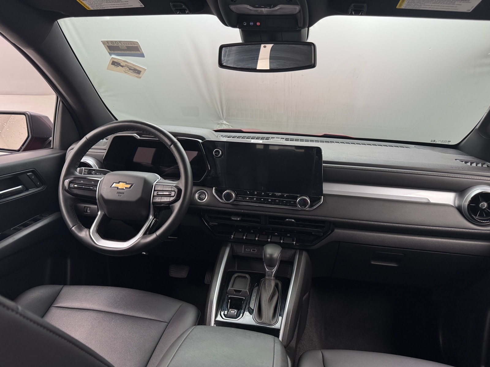 Thumbnail: 2024 Chevrolet Colorado - 3