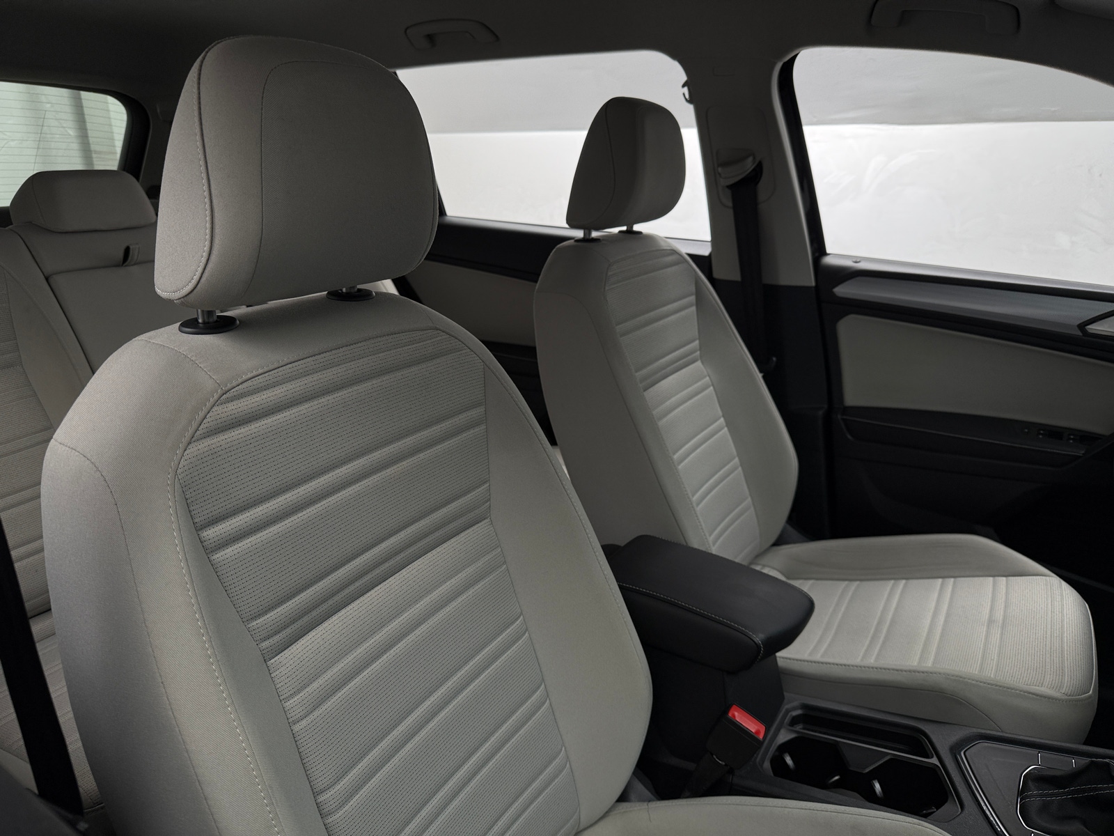 Thumbnail: 2024 Volkswagen Tiguan - 2