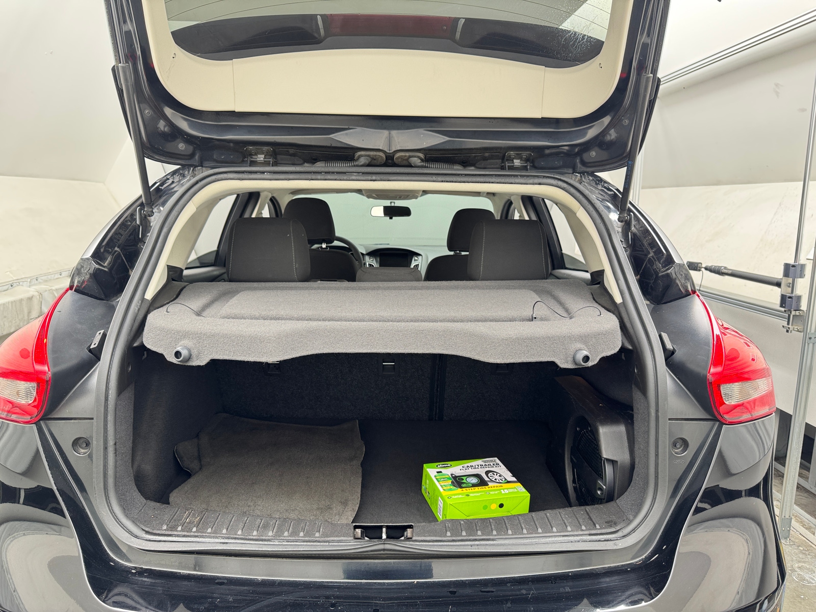 Thumbnail: 2017 Ford Focus - 7