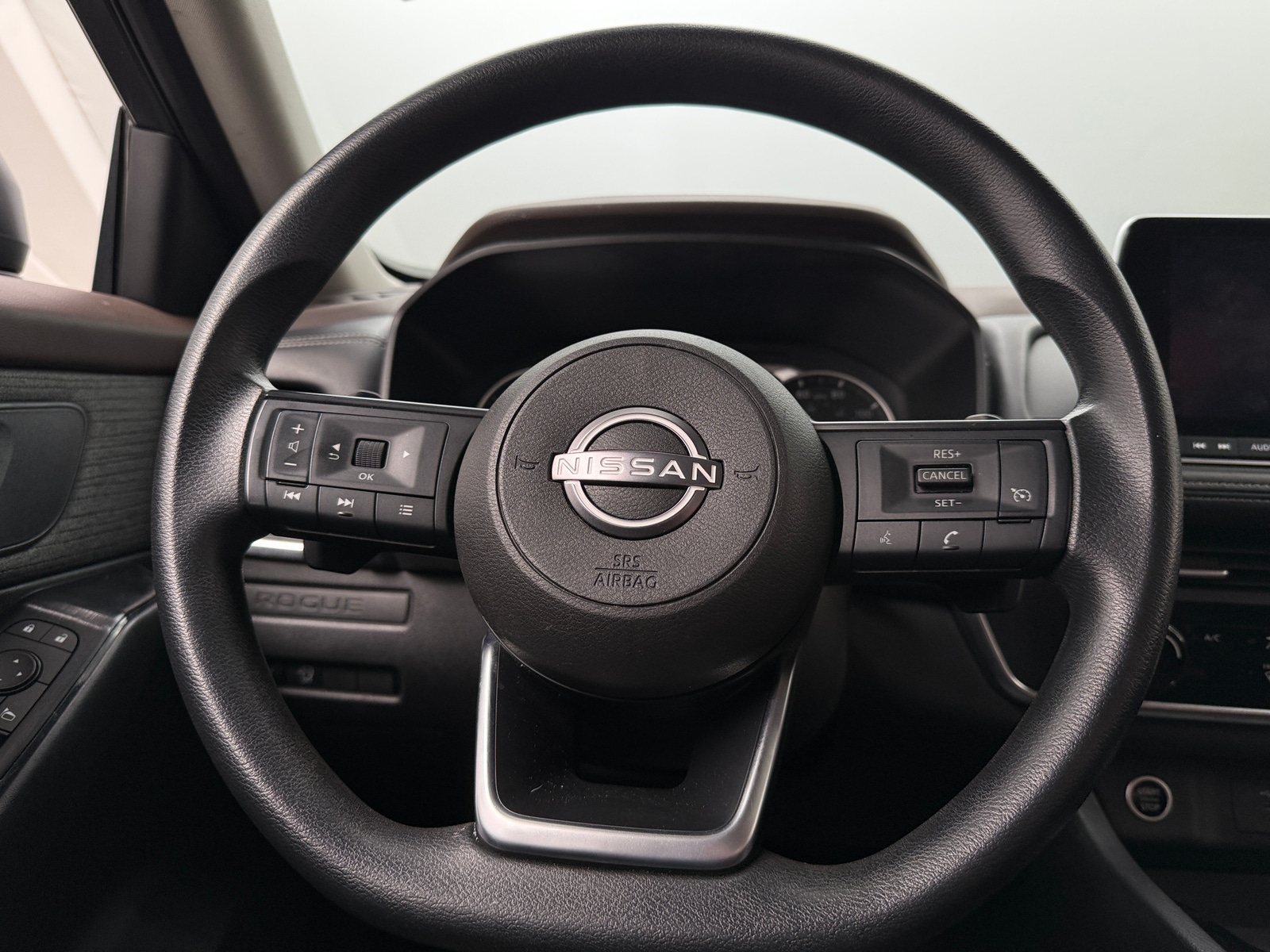 Thumbnail: 2023 Nissan Rogue - 5