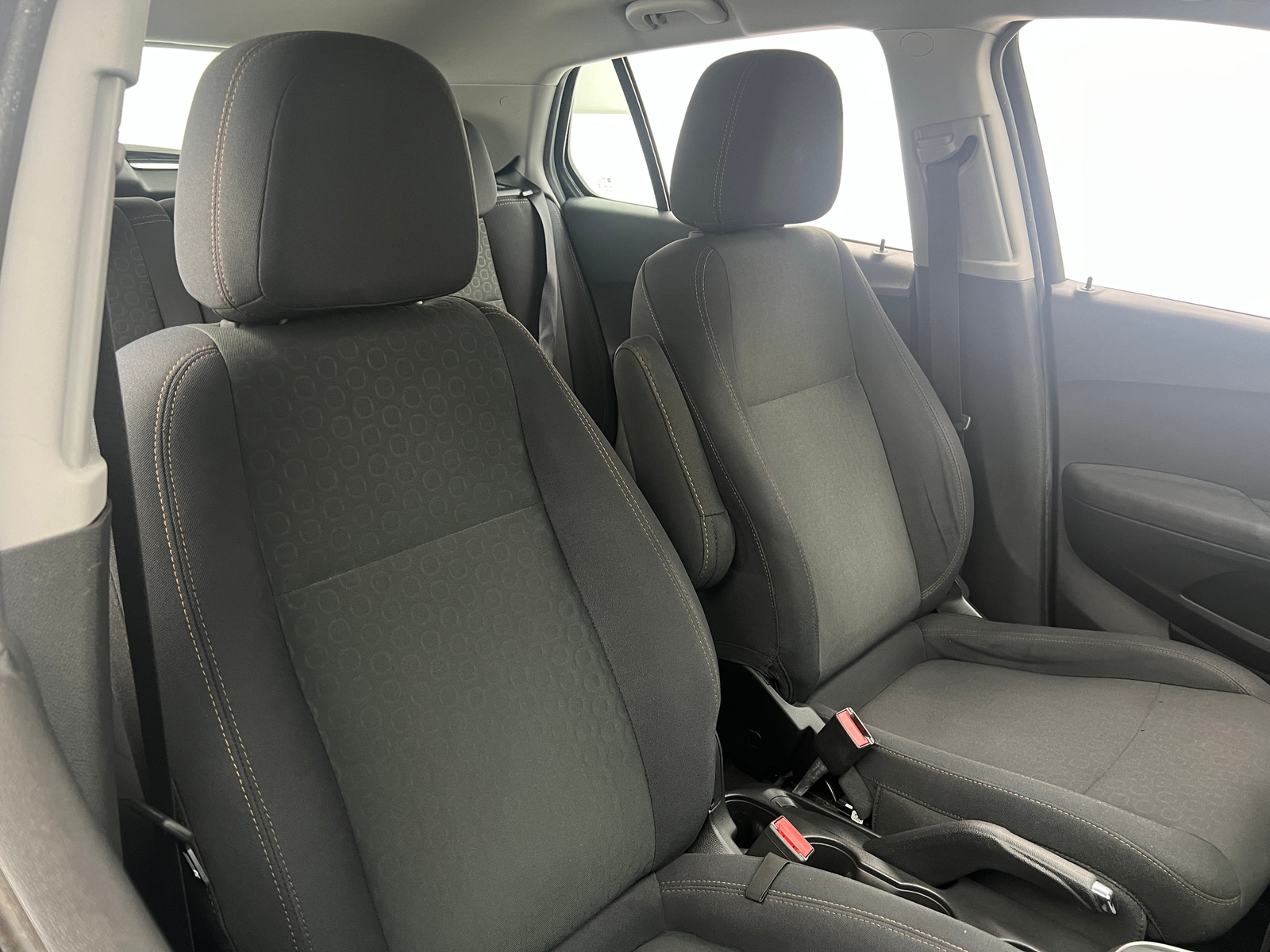 Thumbnail: 2019 Chevrolet Trax - 2