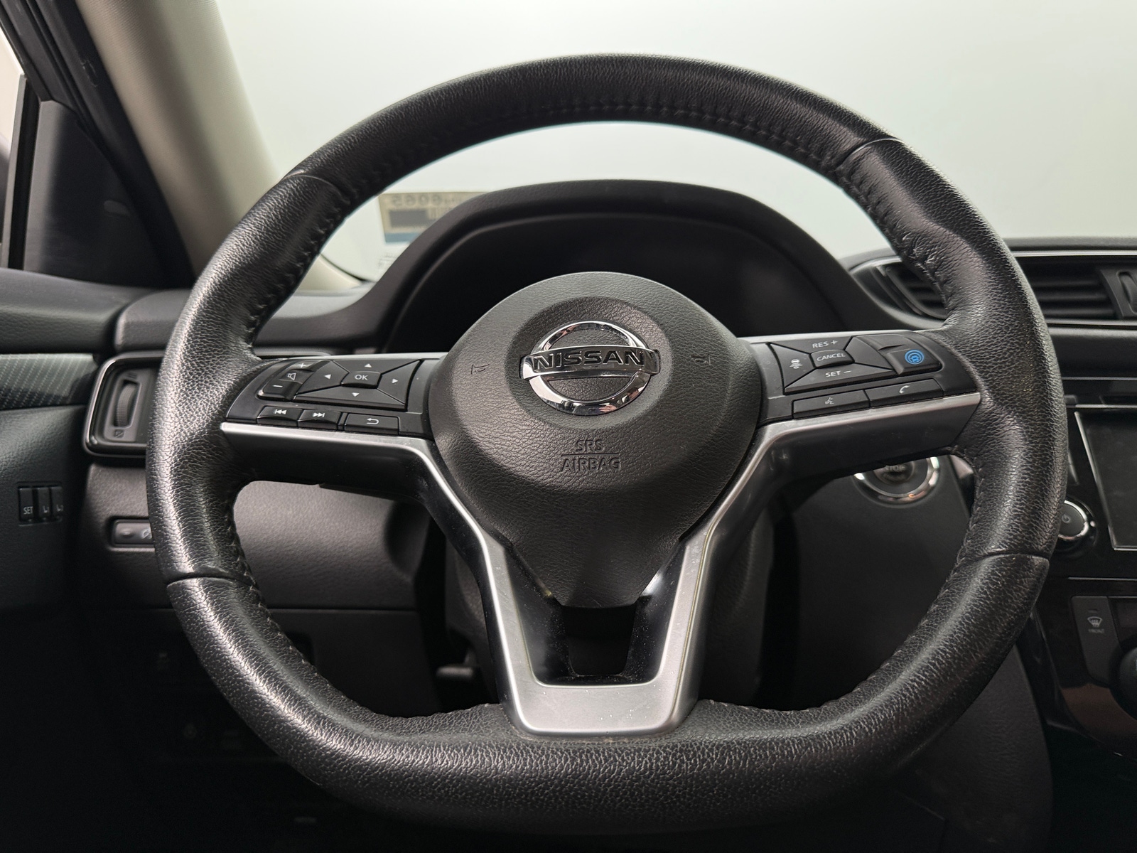 Thumbnail: 2020 Nissan Rogue - 4