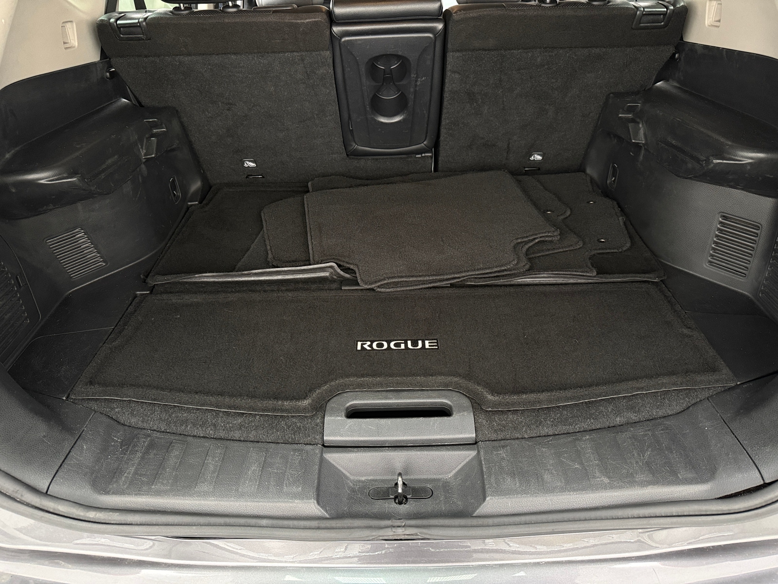 Thumbnail: 2020 Nissan Rogue - 6