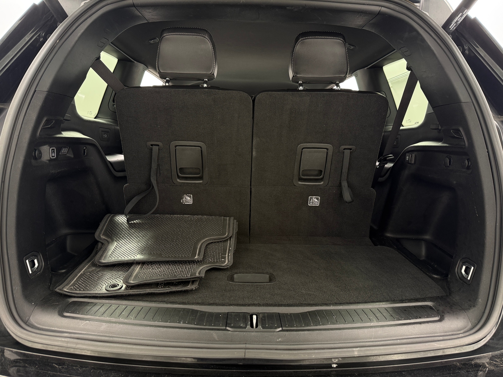 Thumbnail: 2023 Jeep Grand Cherokee L - 7