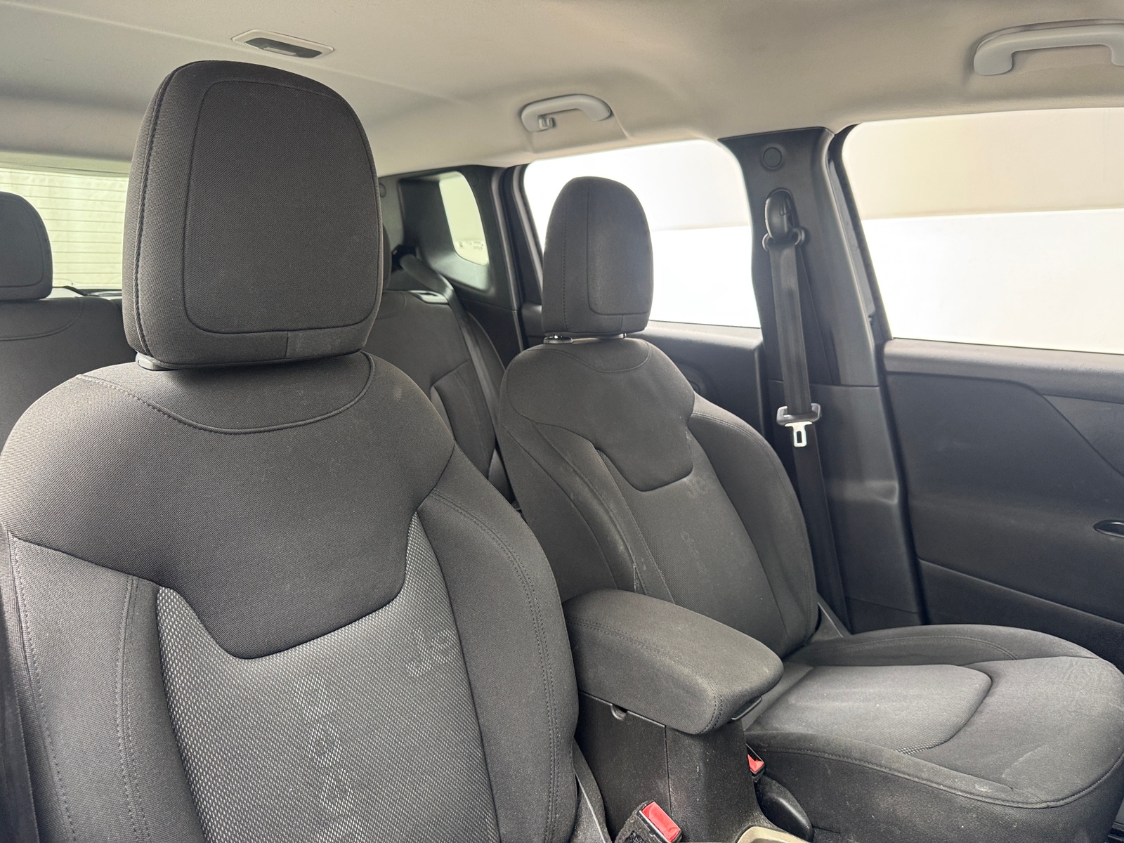 Thumbnail: 2017 Jeep Renegade - 2