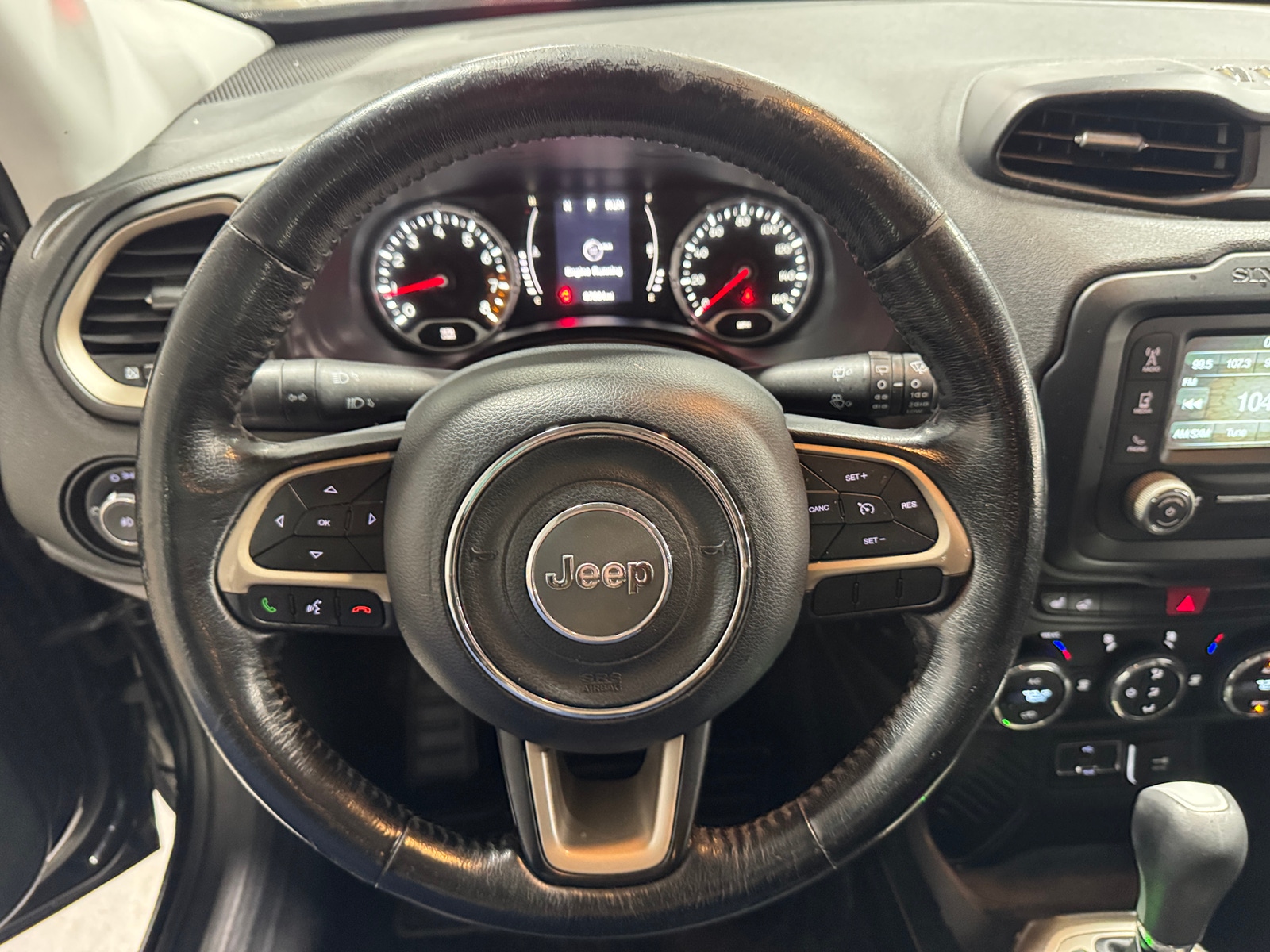 Thumbnail: 2017 Jeep Renegade - 5