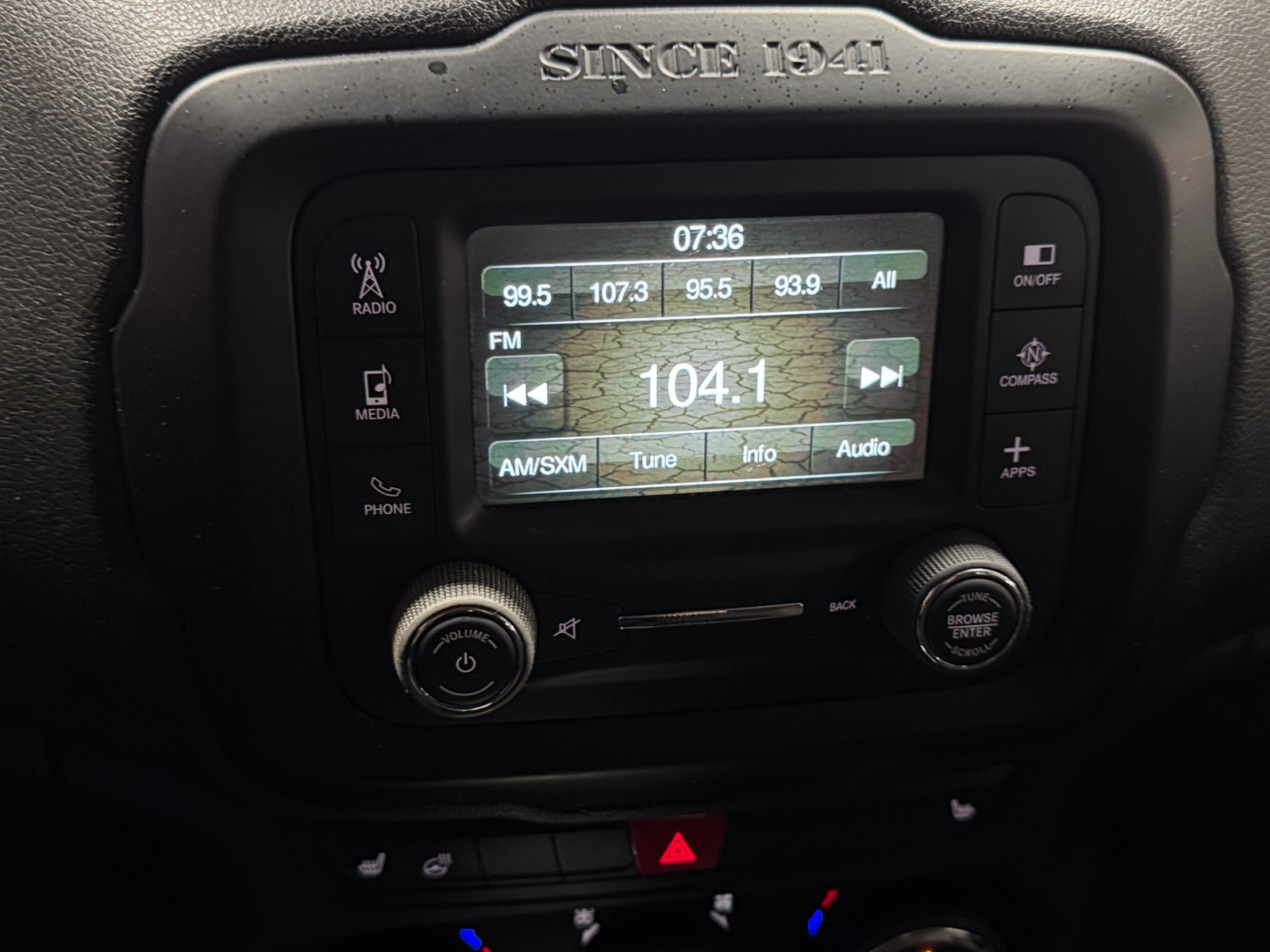 Thumbnail: 2017 Jeep Renegade - 4