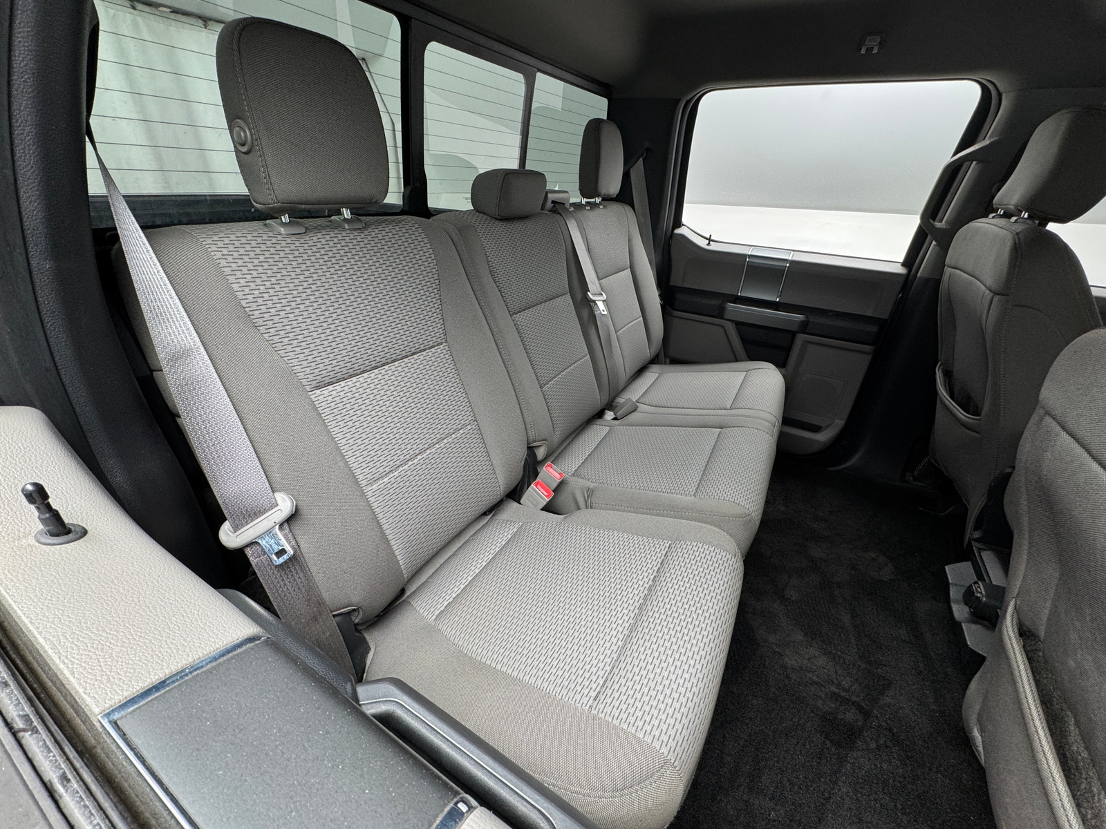 Thumbnail: 2018 Ford Econoline - 6